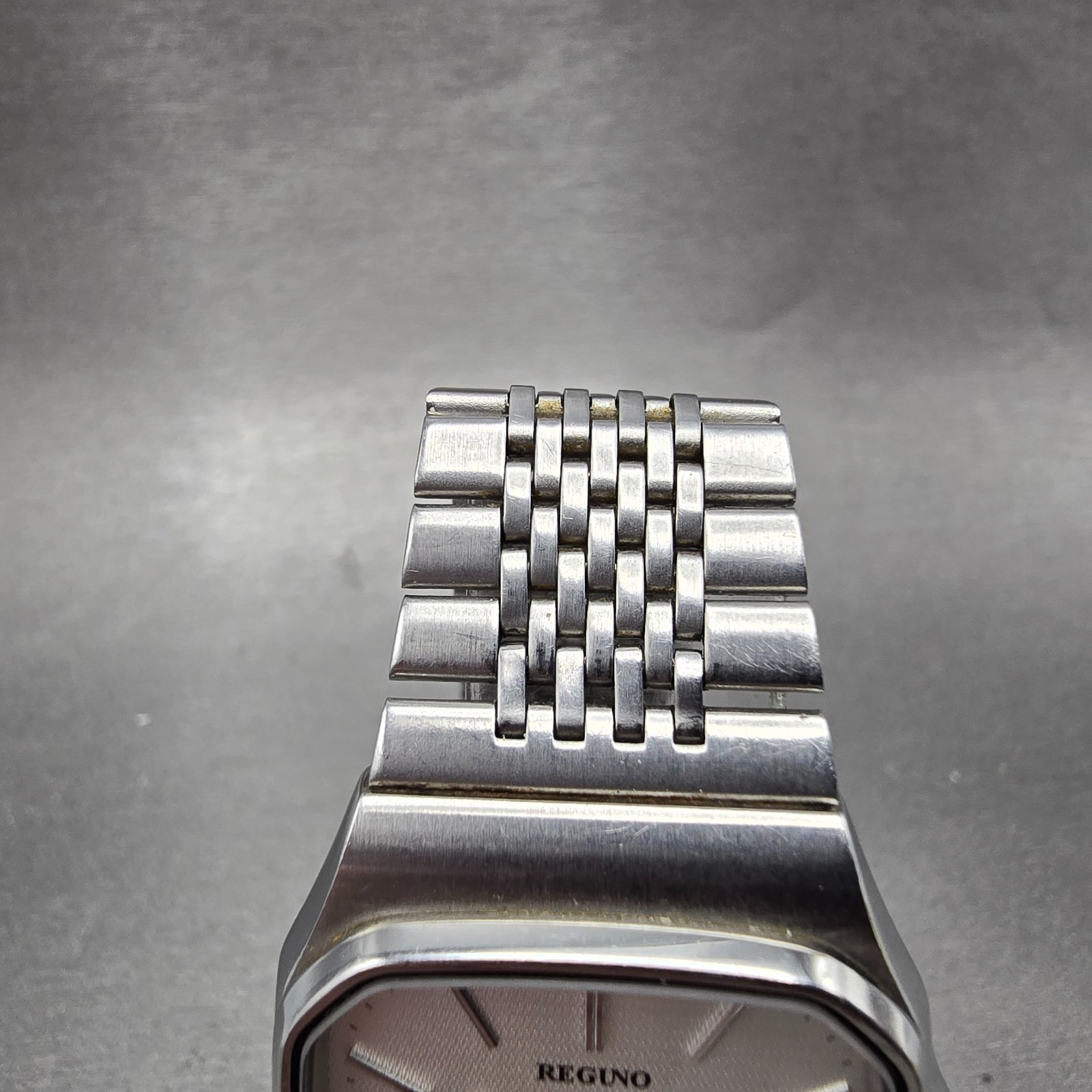 Citizen Reguno Tank Watch Men 30mm Silver Dial Steel Daydate 5500-S036020 NewBat