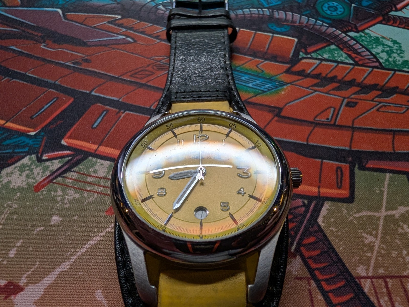 Rare Casual Michael Kors MK-6009 Silver & Yellow Watch Date Leather Cuff Band