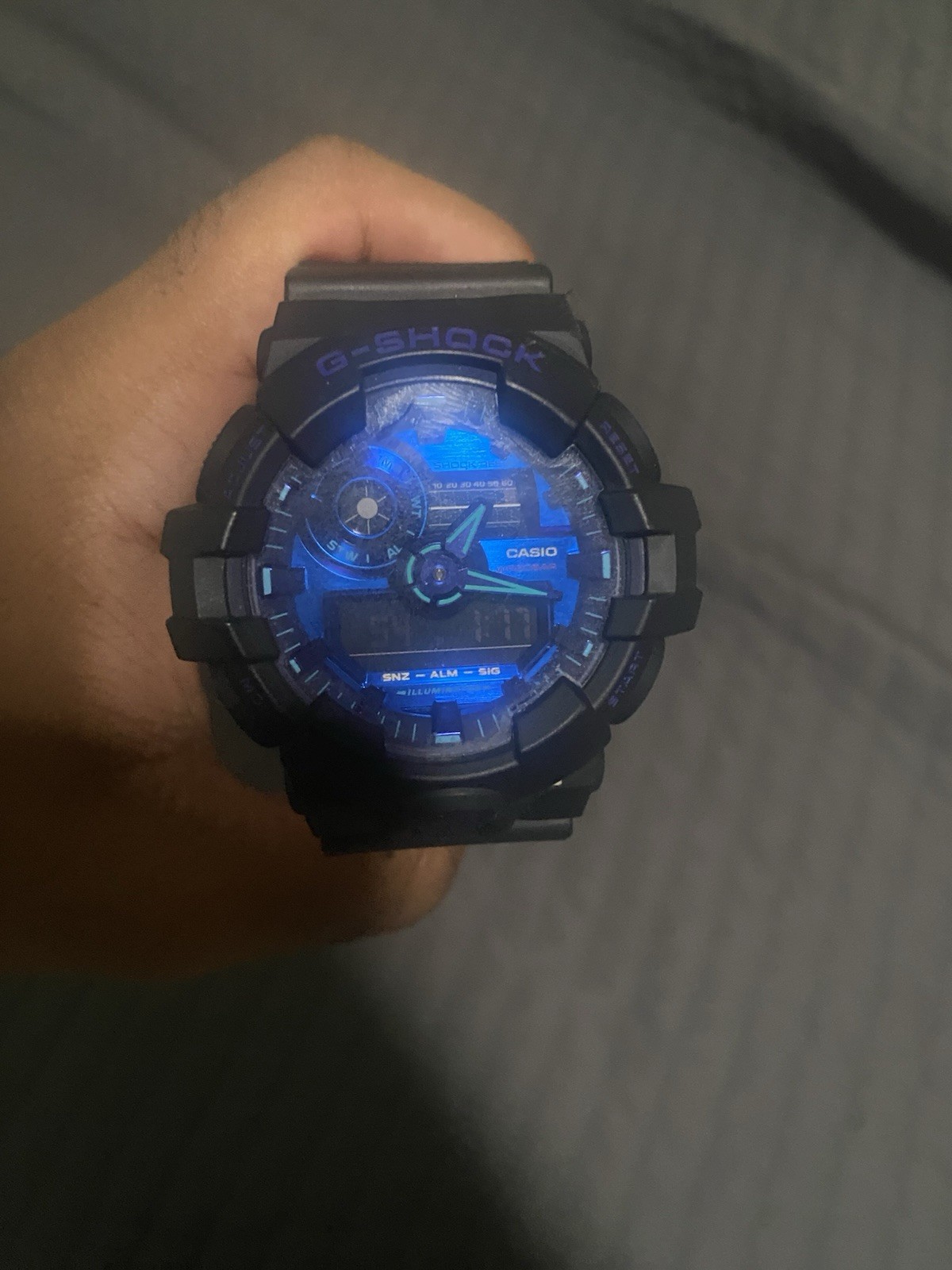 Casio G-SHOCK GA-100MB Shock-Resist 200m Analog/Digital Quartz Black Resin