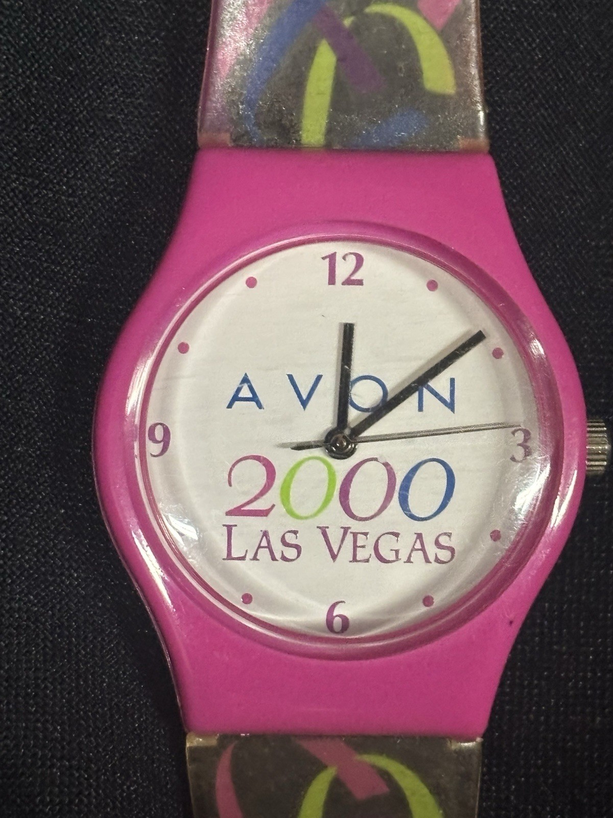 Avon 2000 Las Vegas Convention Quartz Unisex Watch Pink Multicolor New Battery