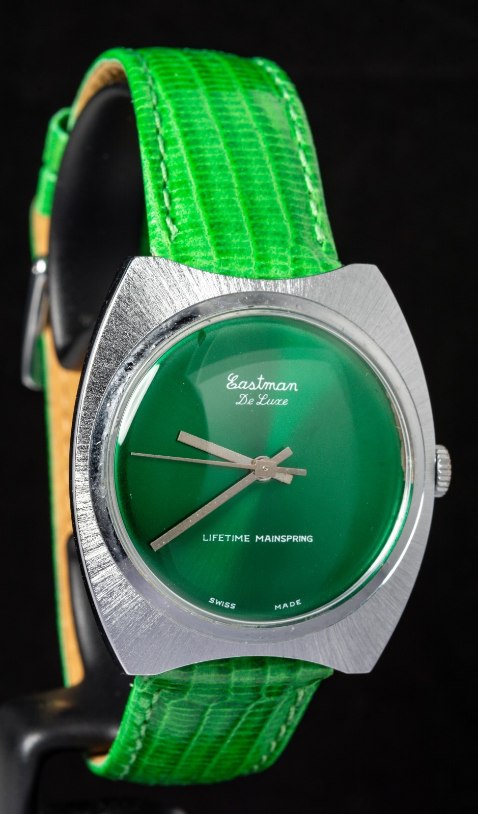 Eastman De Luxe Emerald Green Dial Men’s Hand-Wind Vintage Swiss Watch– Working