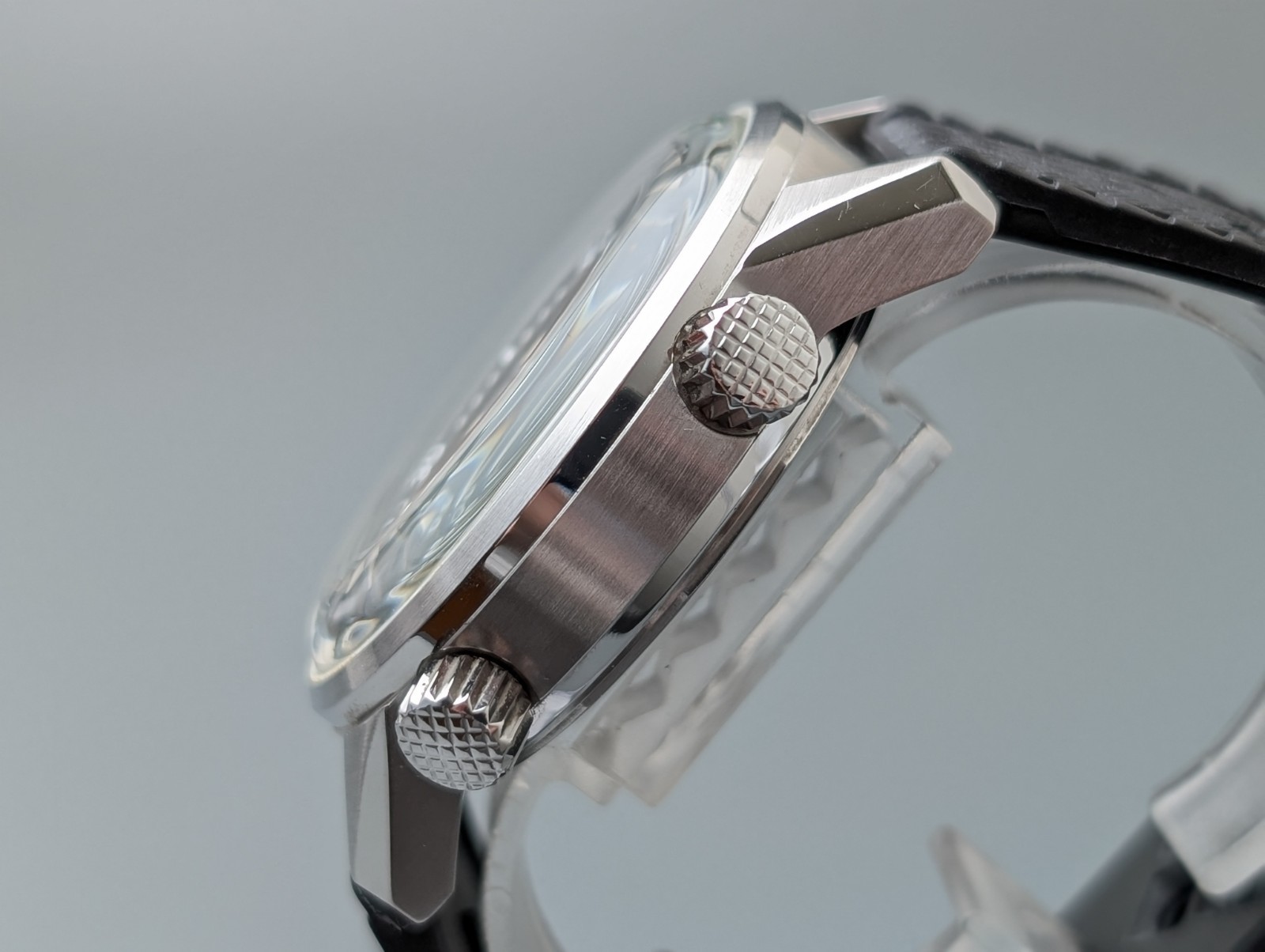 Dan Henry 1970 Limited Edition Automatic 0861/1970 Watch Boxed 44mm