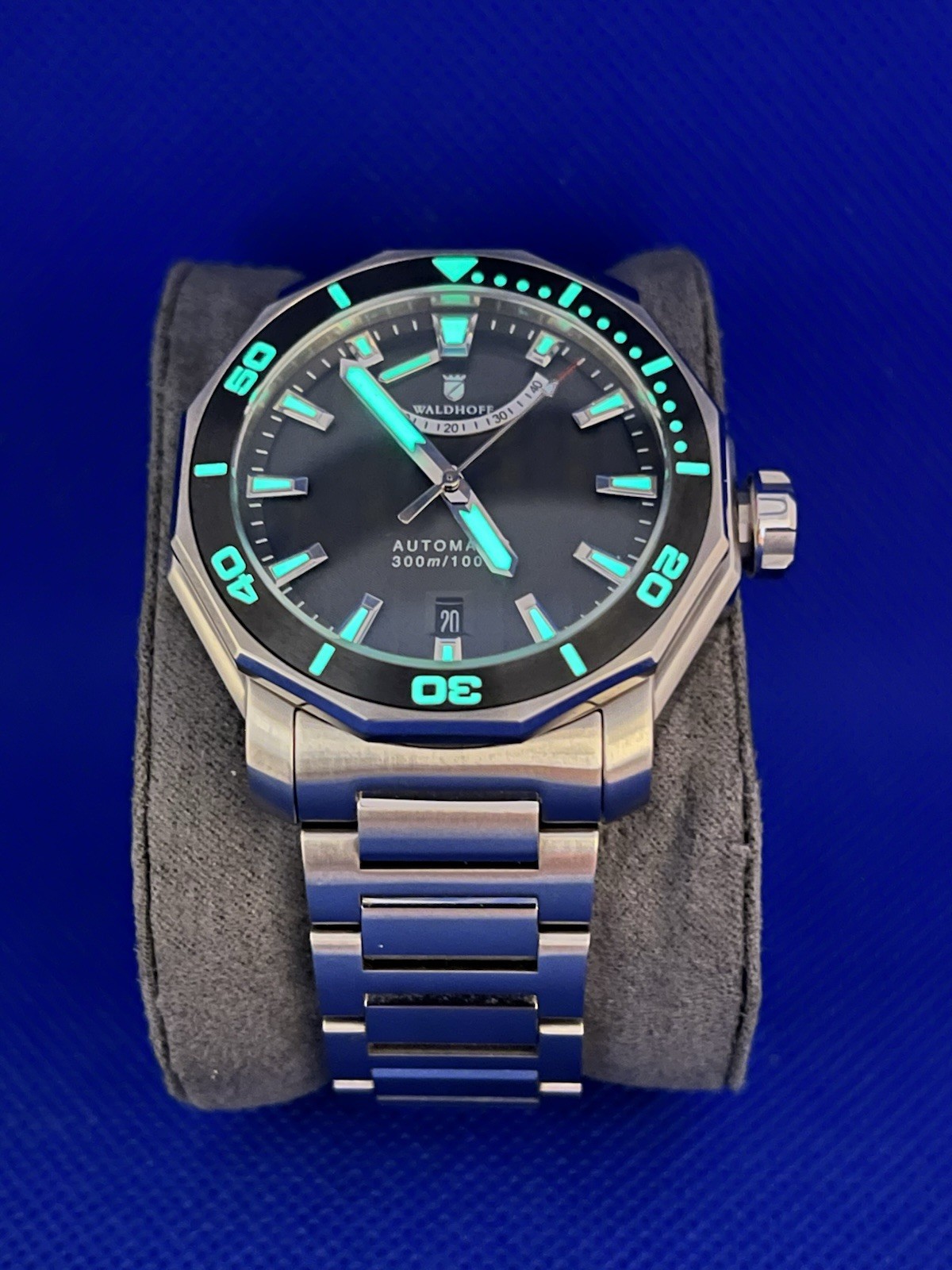 Waldhoff Seawolf II Labradorite SS MW-26CL Automatic Watch Full Set Box Papers