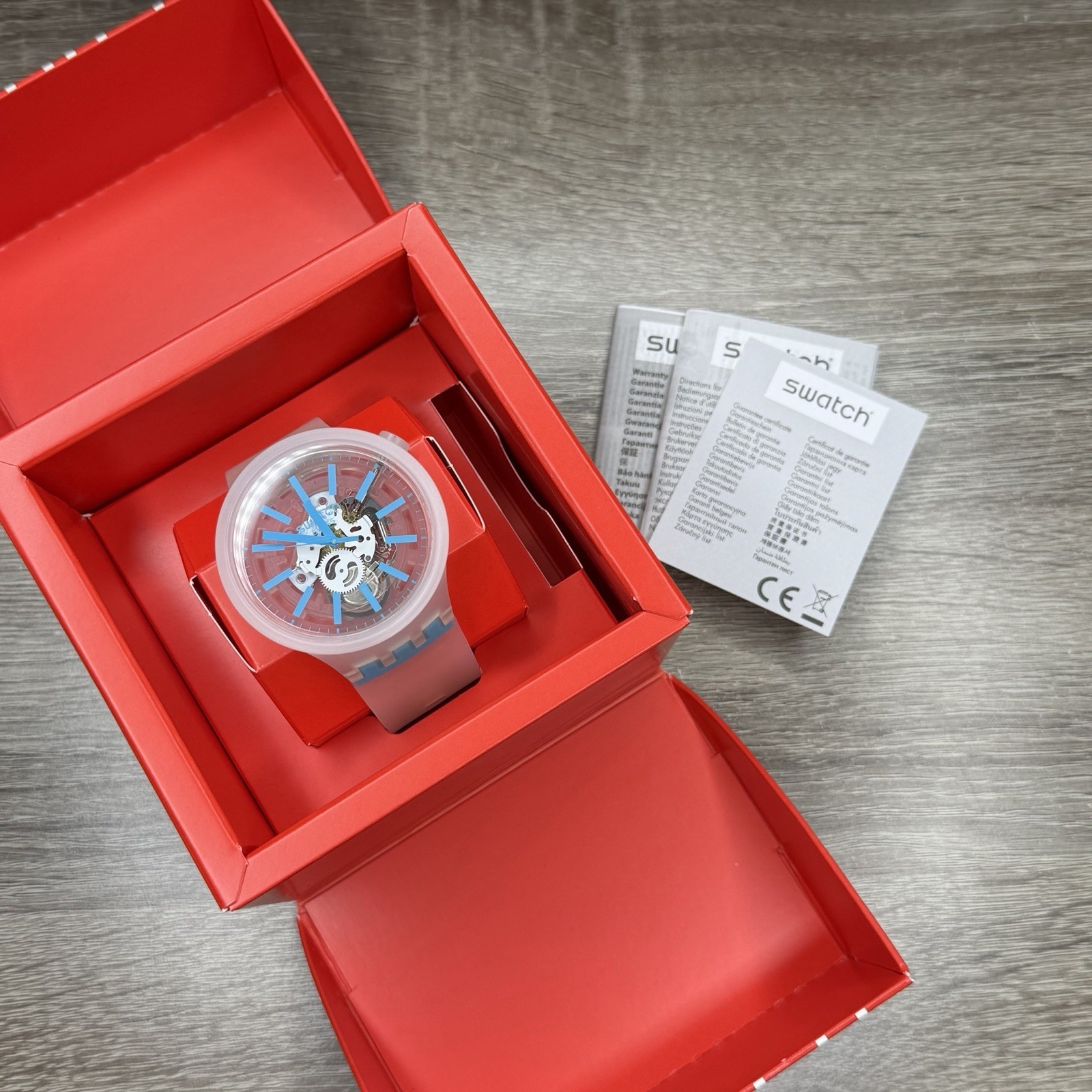 NEW✅SKELETON✅ Swatch Big Bold BLUEINJELLY Transparent Men’s Watch SO27E105