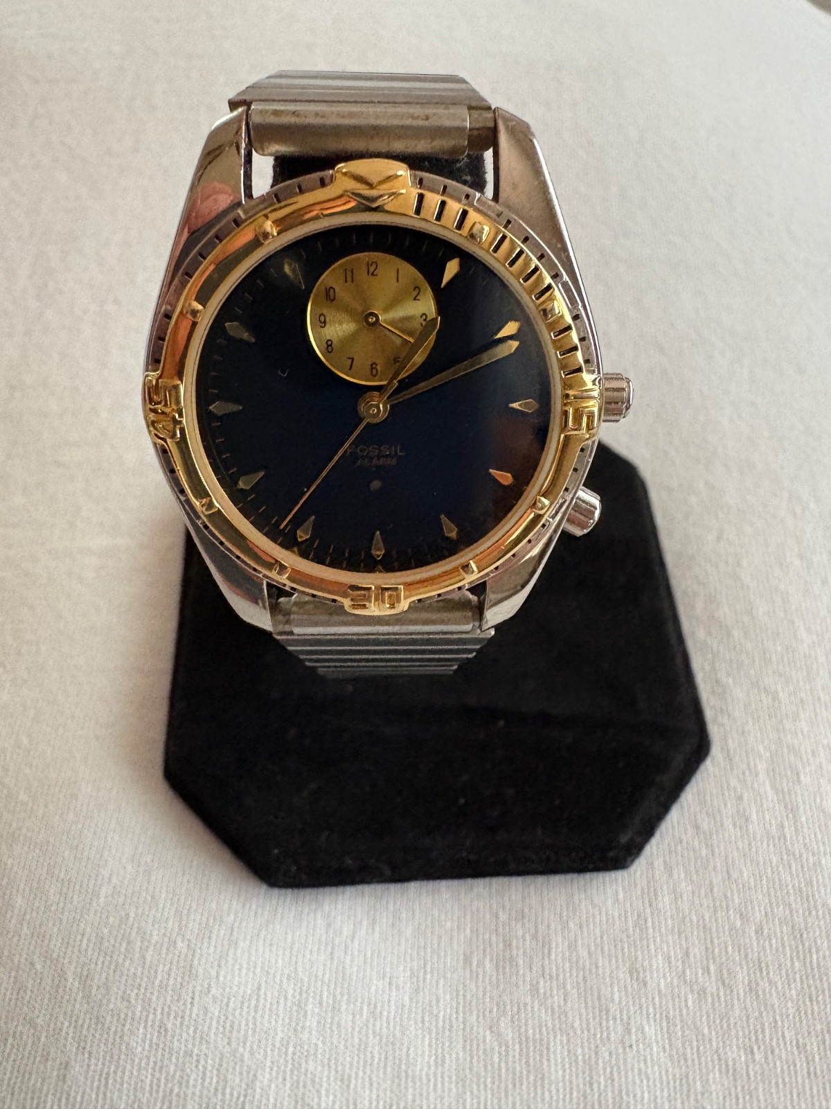VTG Men’s Working Fossil AM1936 Gold Silver Tone Quartz Watch w/New Battery #179