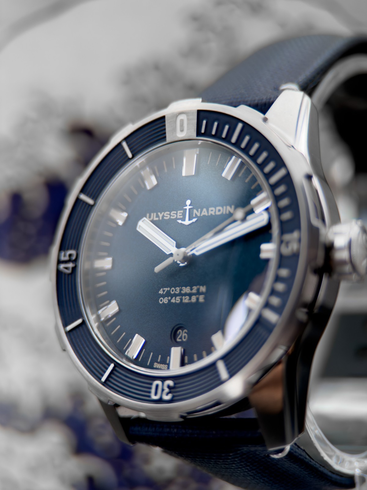 Ulysse Nardin Diver 42mm Blue Men’s Watch – 8163-175/93 Full Set