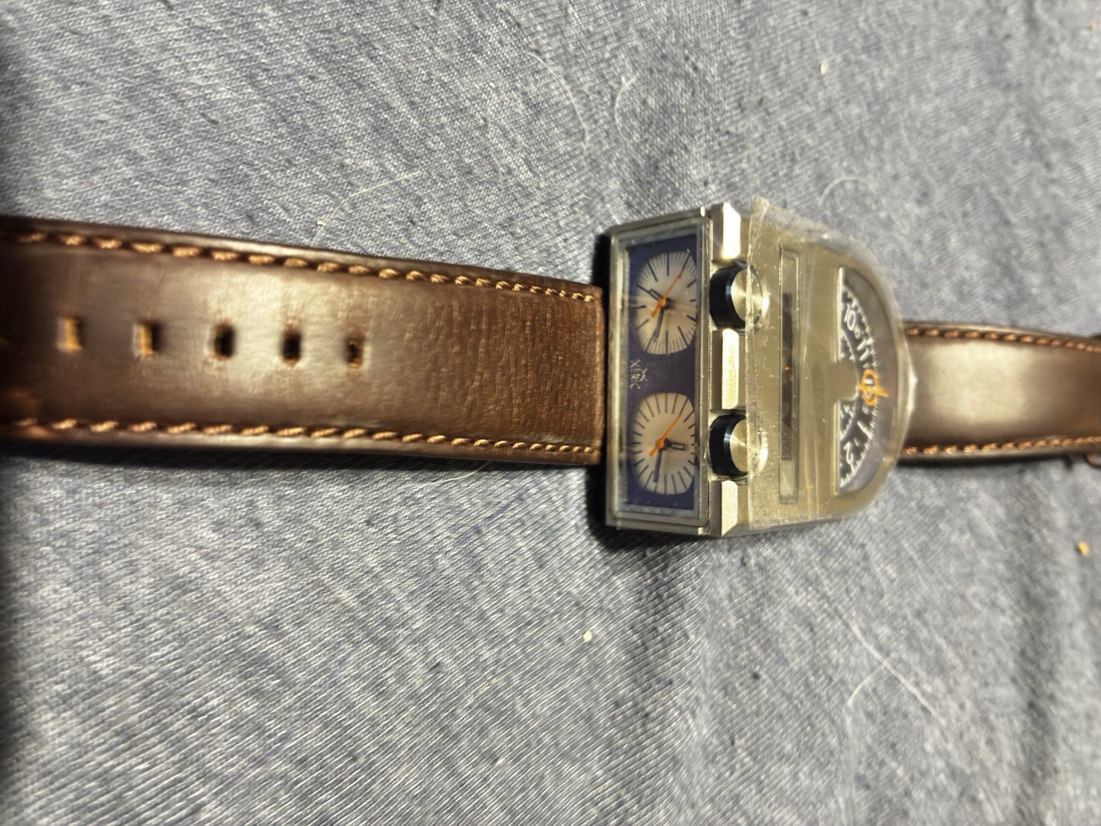 #68/69 Lead foot Watch