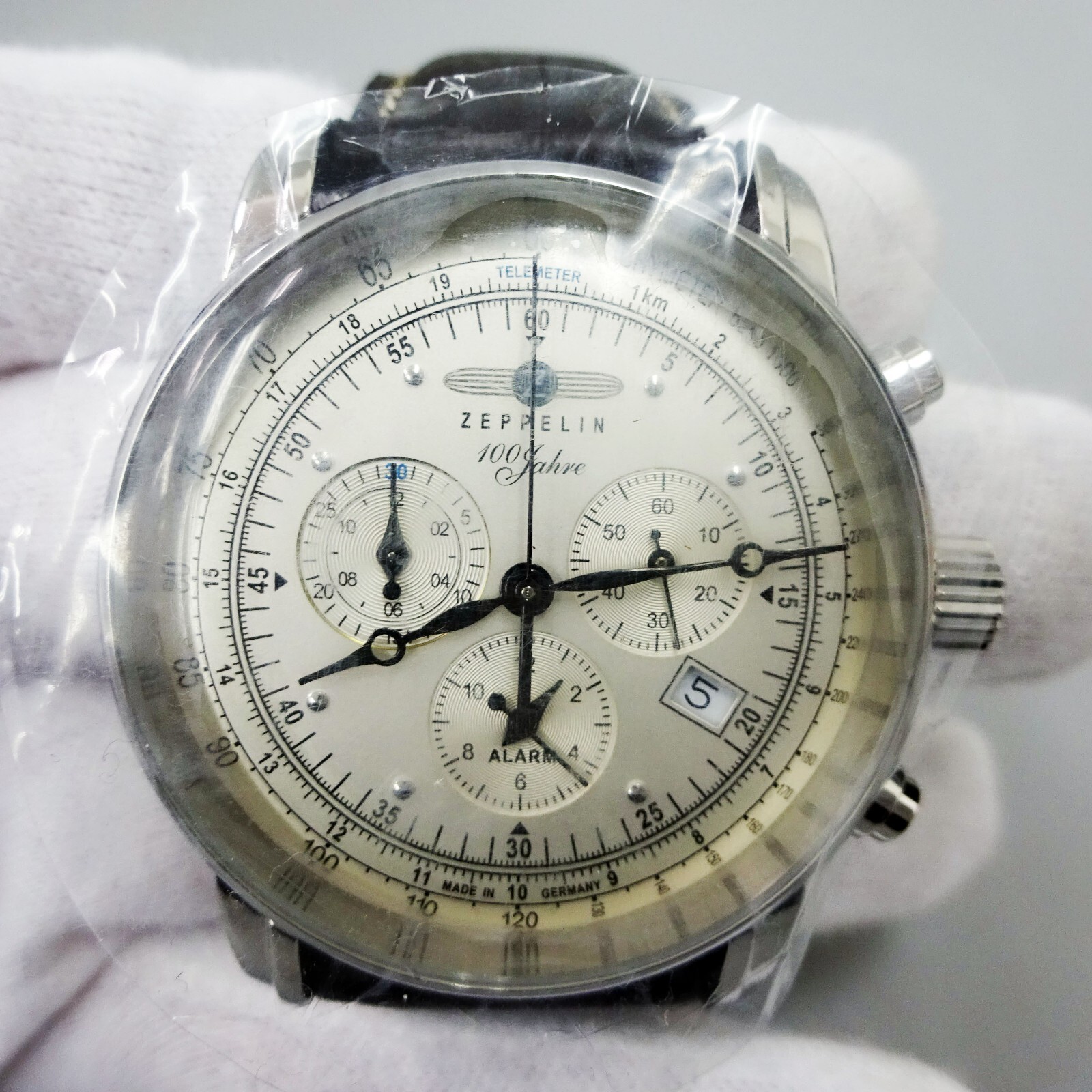 ZEPPELIN 100th anniversary commemoration model Chronograph quartz 7680-1 OA64 b
