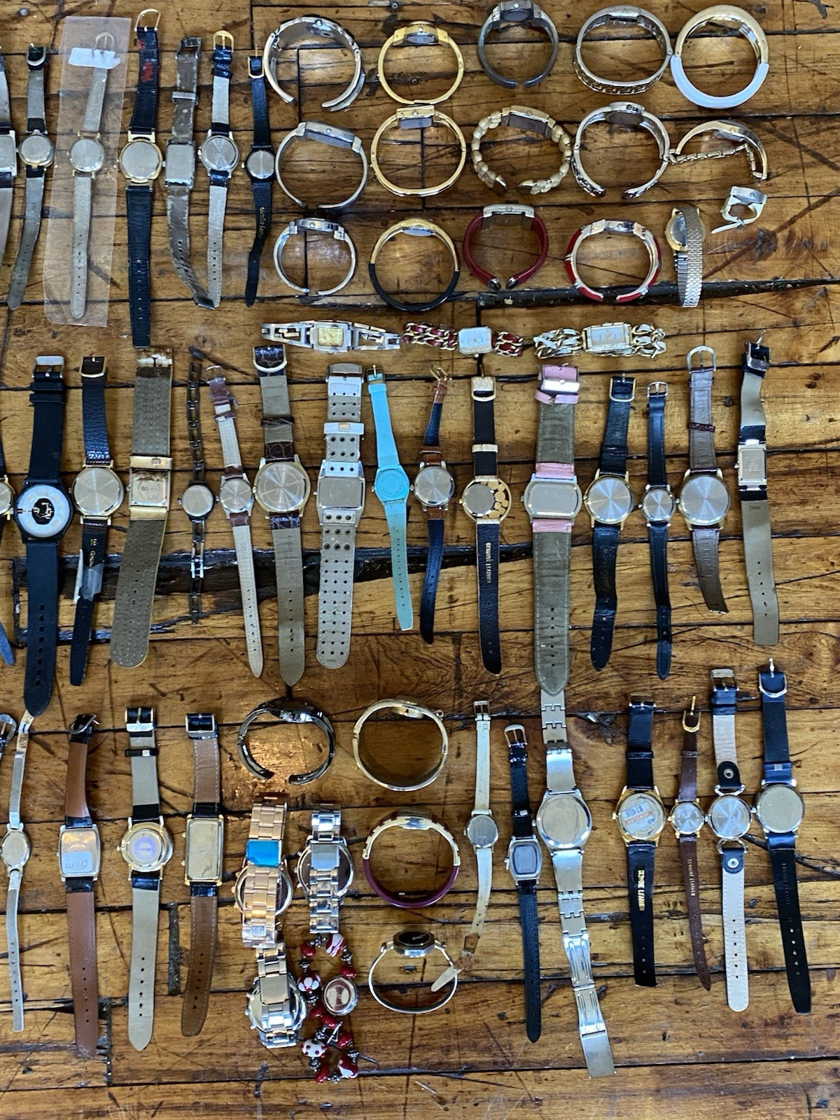 Lot of 70+ Mixed Watches Ladies Fashion Quartz Vintage Parts Repair Resale