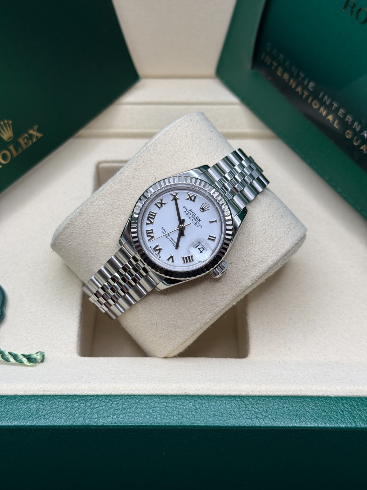 Rolex Lady-Datejust White Roman Fluted Bezel Stainless Steel Jubilee Bracelet