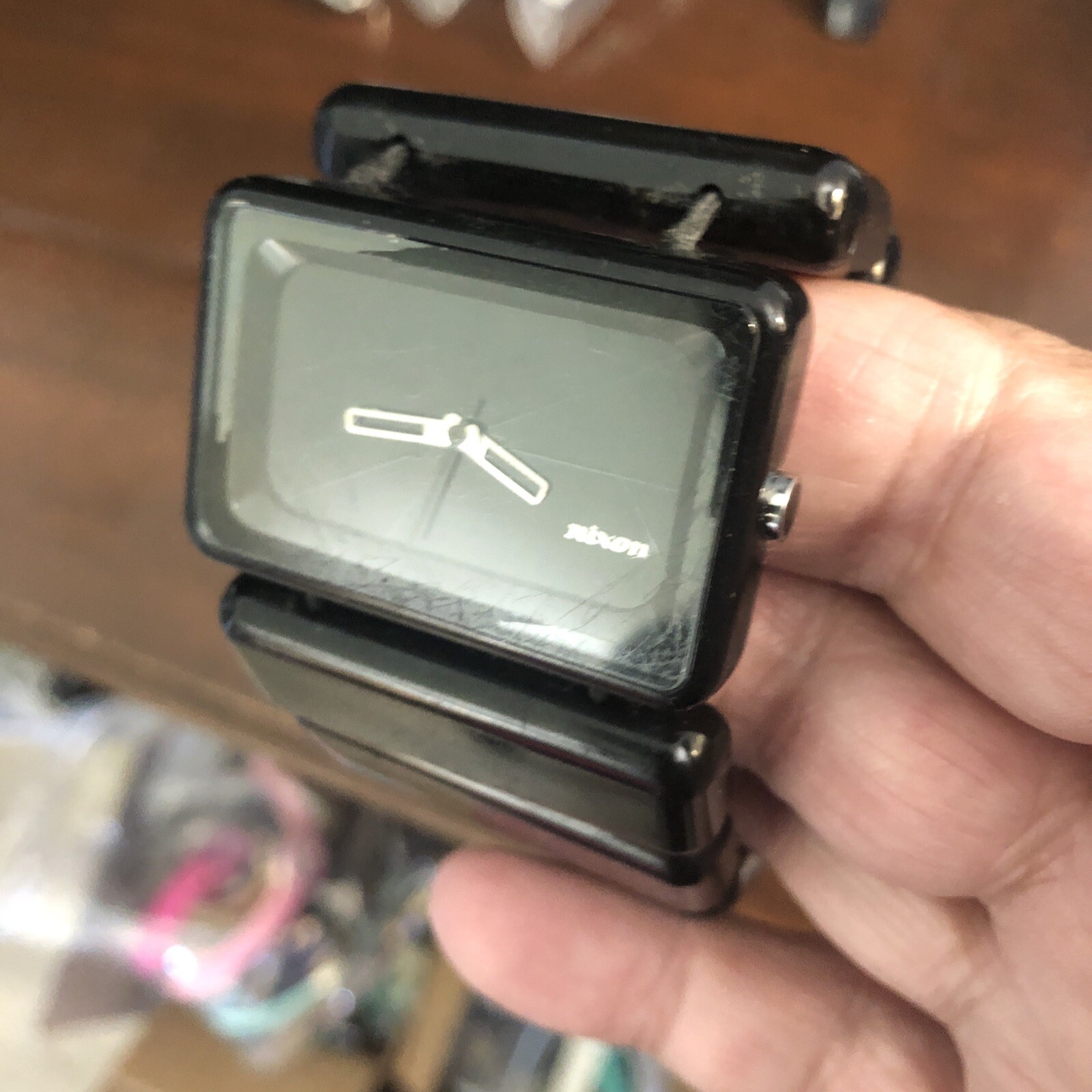 Nixon “The Vega” Love The Hotness Ladies Black Quartz Watch NEW BATTERY