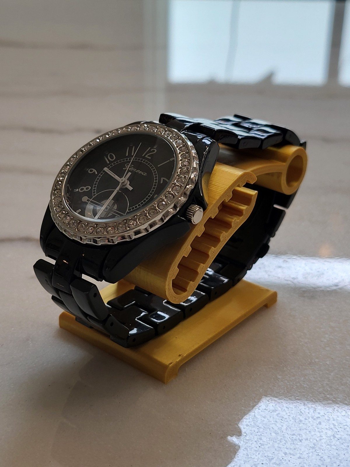 NWT Geneva Mens Watch New Battery 40mm 8.75″ Black&Silver Bling Works NewBattery