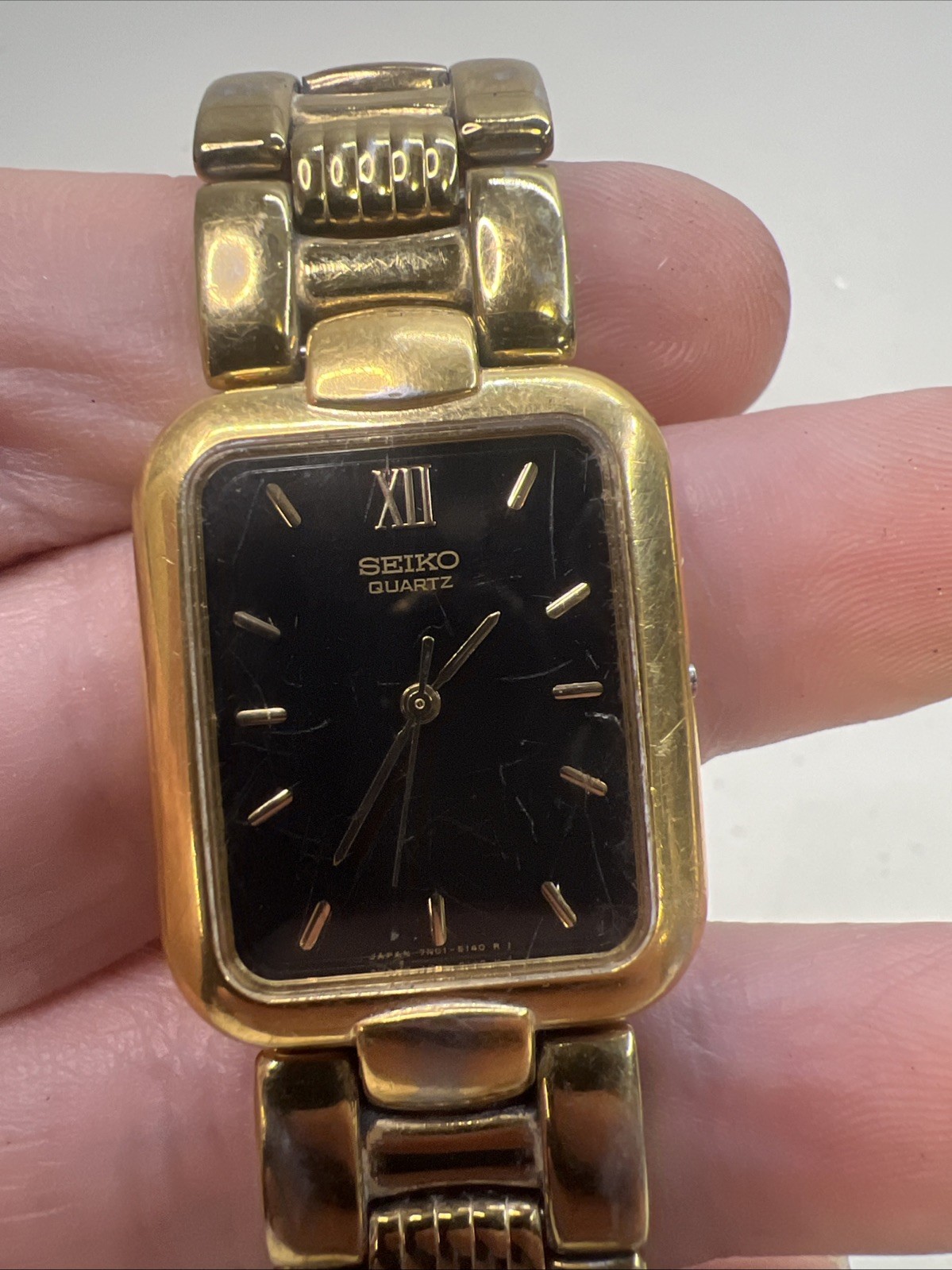 Seiko 7N01-514A Ladies Bracelet Watch Hardlex Crystal, Gold Tone-untested