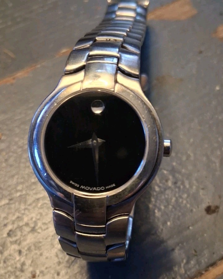 Movado 84 G4 1852 Women’s Stainless Steel Mirror Museum Dial Watch Working