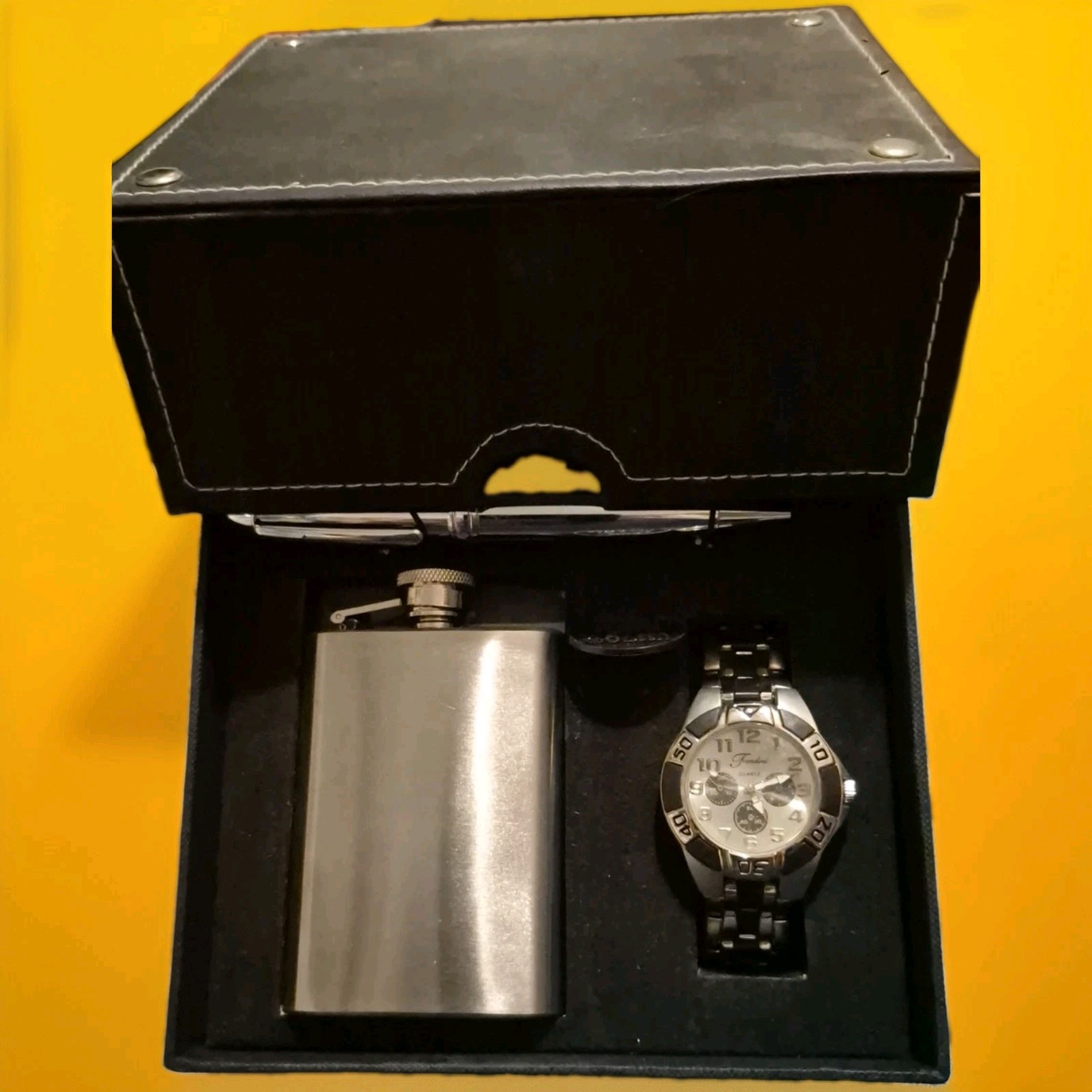 FONDINI COLLECTION QUARTZ WATCH, STEEL FLASK AND PEN. VINTAGE NEW