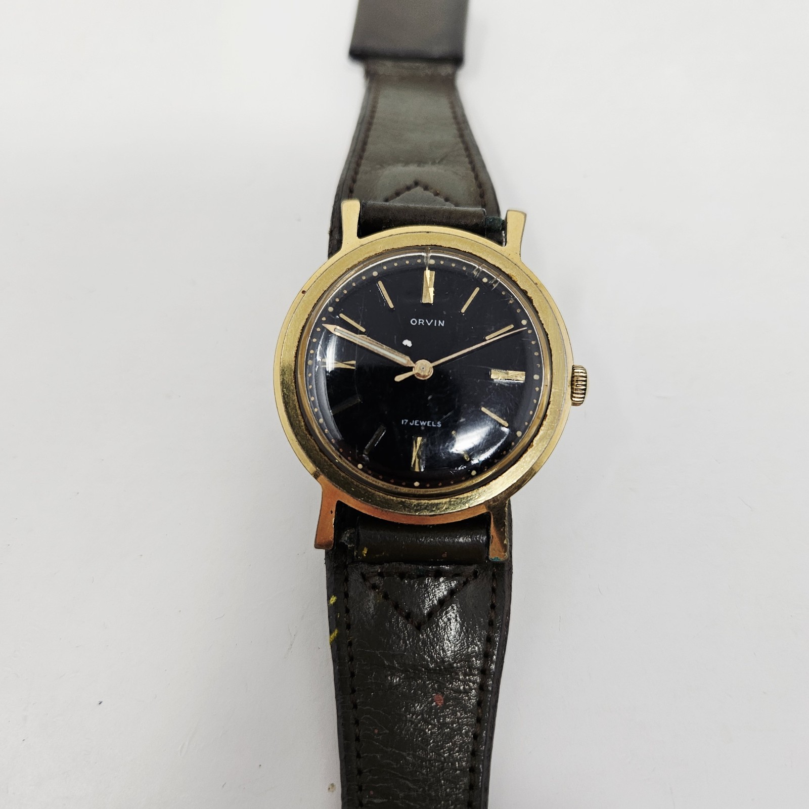 Vintage Orvin Men’s 17 Jewels Black Dial Leather Strap Watch Runs