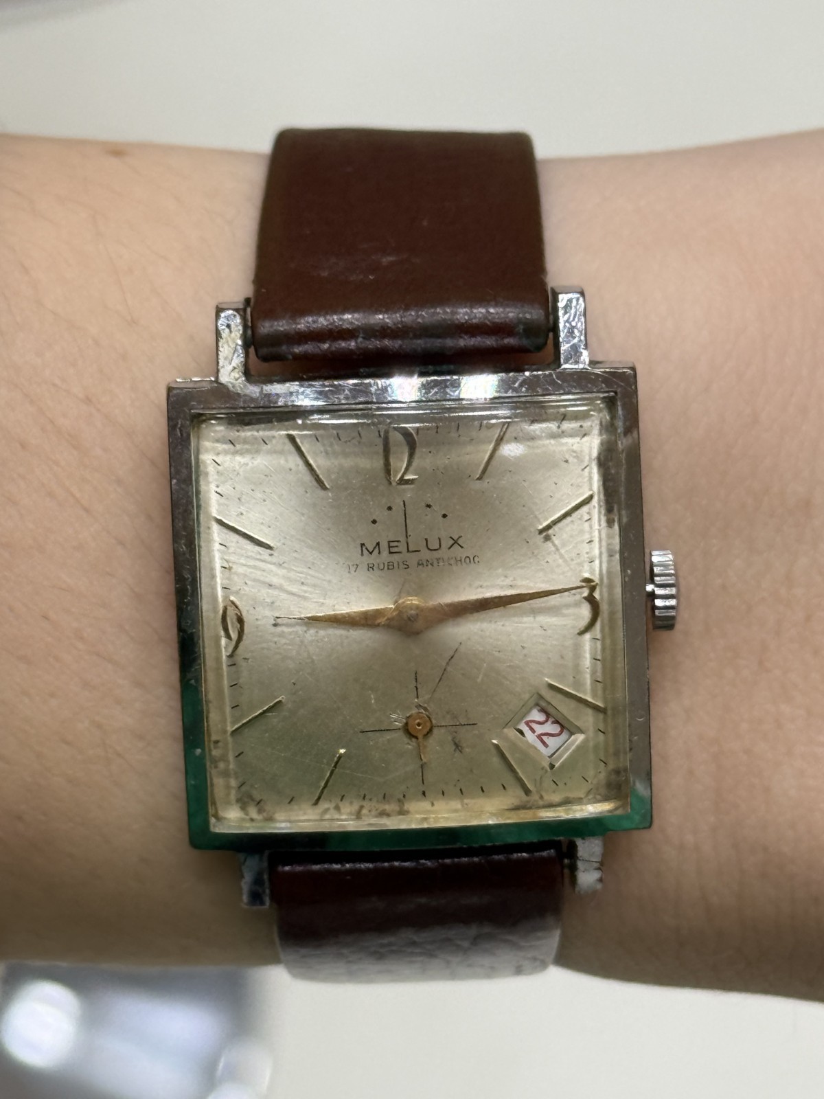 Vintage Melux Manual Date Watch 17 Jewels Cal.PS 32C Mens Square Swiss Made