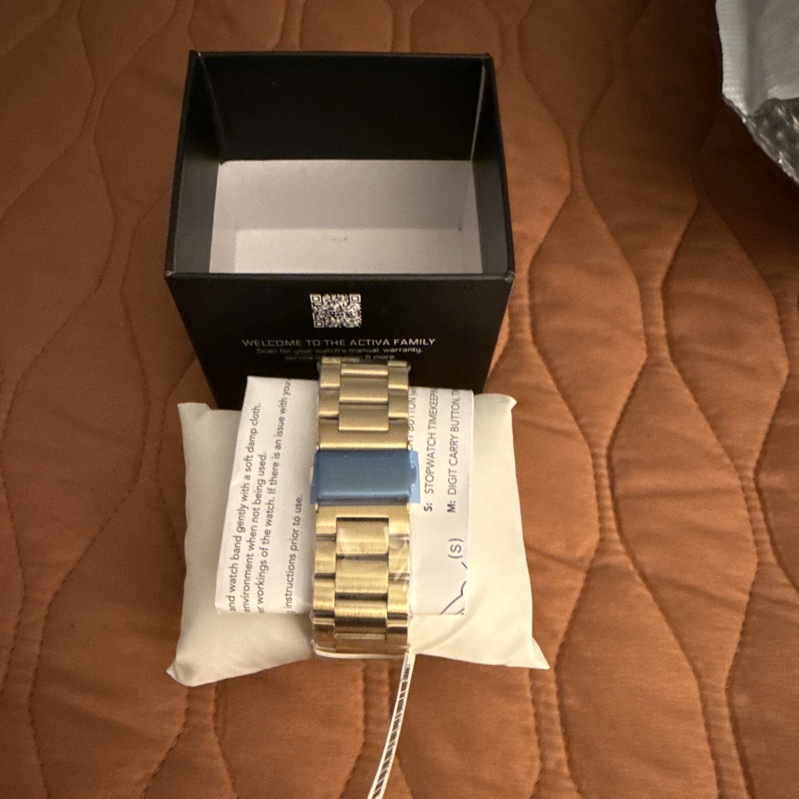 Activa Dual Time Men’s Quartz Watch Date 43mm Black Dial Gold SS Box Manual