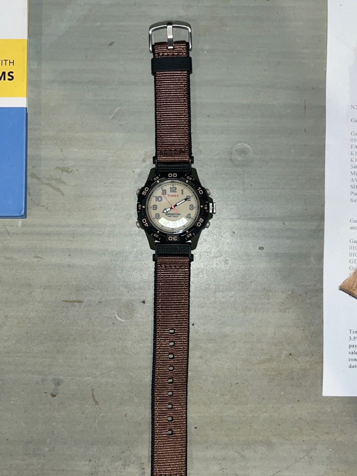 Timex Men’s Expedition Quartz 39mm Watch – T45181 EXCELLENT