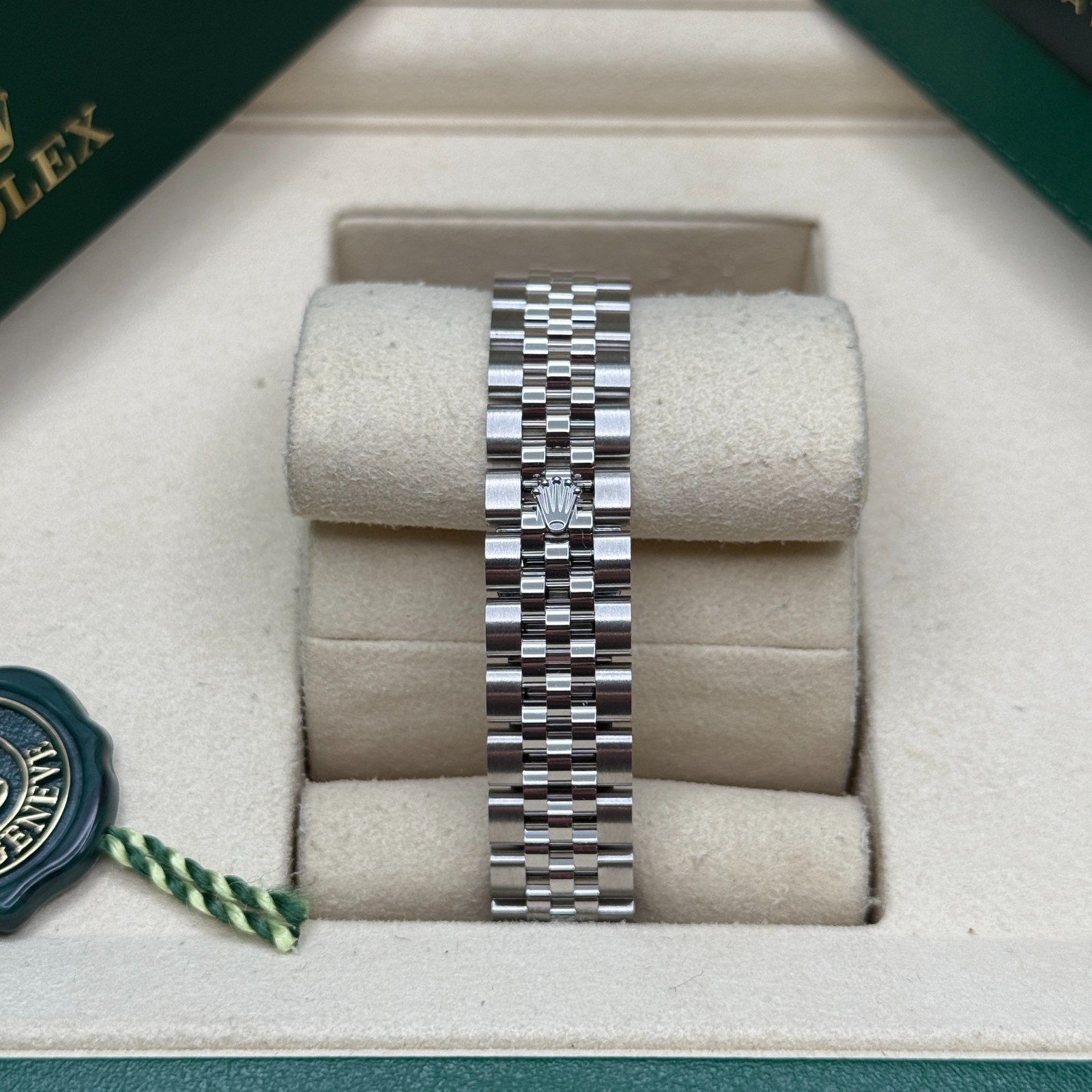 Rolex Lady-Datejust NEW 2025 Dark Gray Roman Dial Stainless Steel Fluted Jubilee