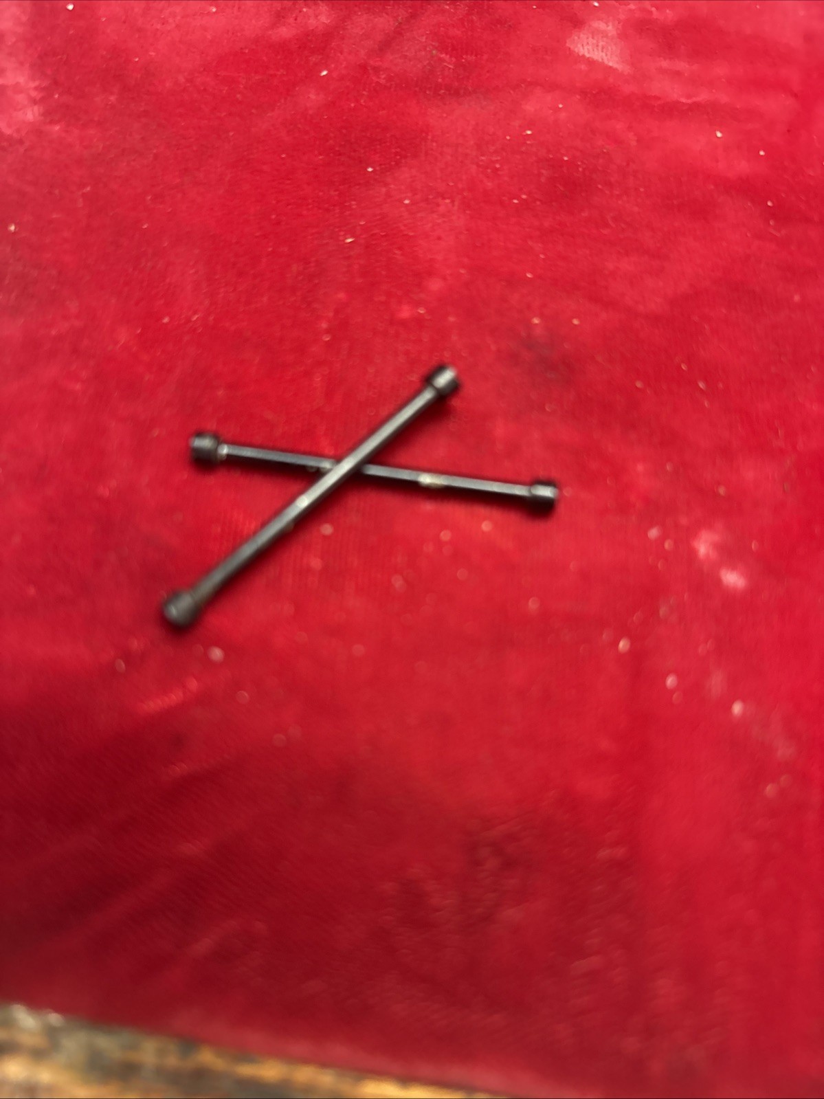 Screw Lugs Black(pins) 32 Mm X 1.9 Steel/leather Invicta