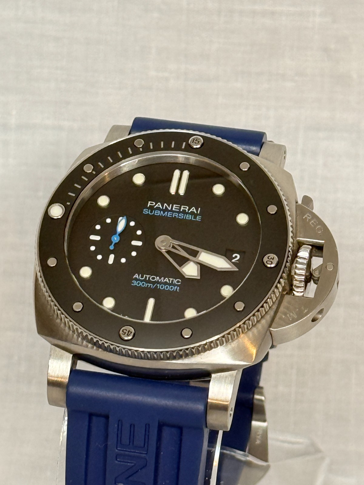 2019 Panerai Submersible PAM00683 42MM Black Dial Full Set -3 Straps Men’s Watch