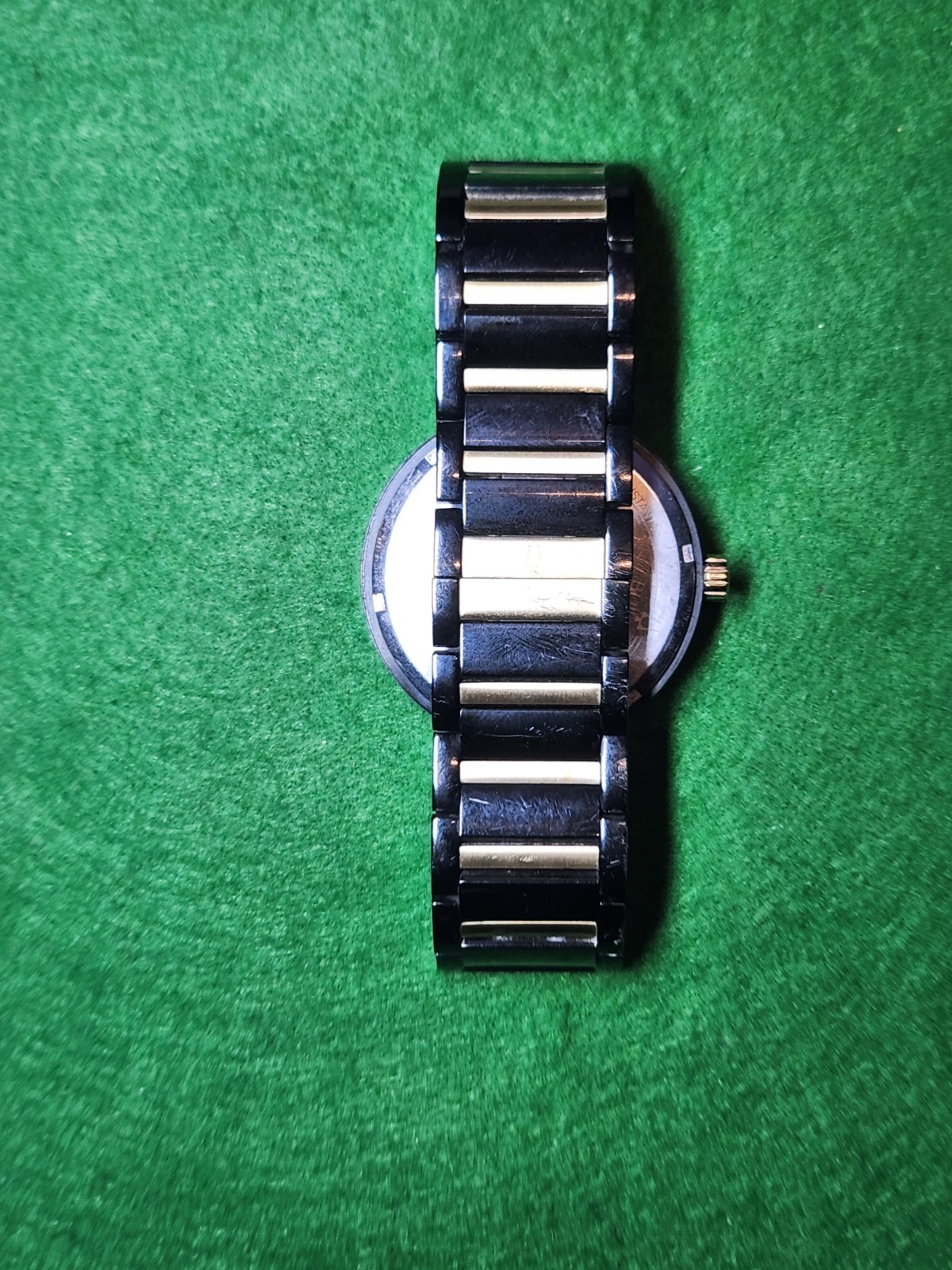 Bulova Futuro 98C124 40mm Black and Gold Stainless Steel Men’s Wristwatch (READ)