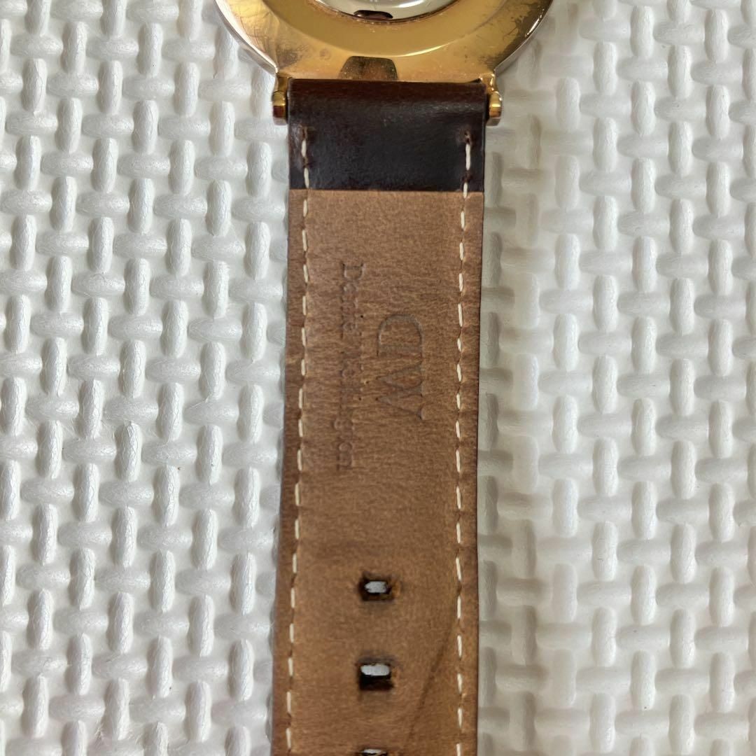 Daniel Wellington wristwatch