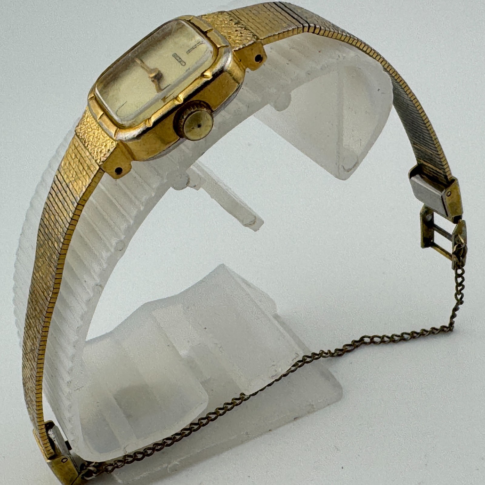 VTG Seiko Watch 11-5179 Women Hand Winding Mechanical Gold Tone Rectangle 5.75″