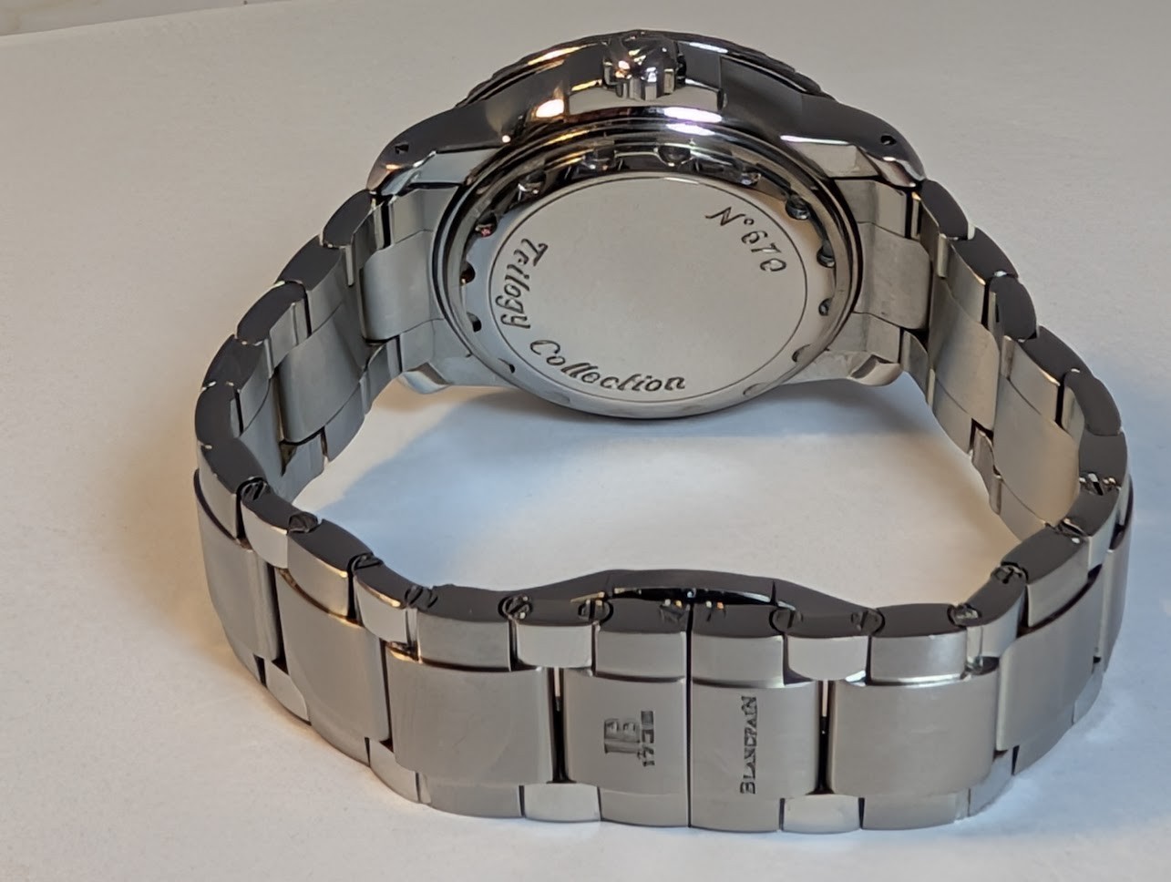 Blancpain Fifty Fathoms Trilogy GMT, Black Dial, 2200, 40mm, bracelet