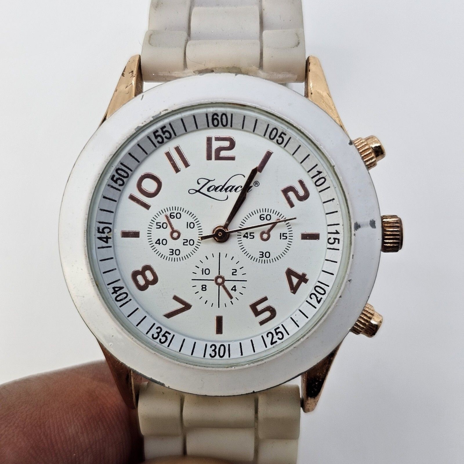 38MM Women’s Watch White Dial Cream Plastic Band Straps New Battery