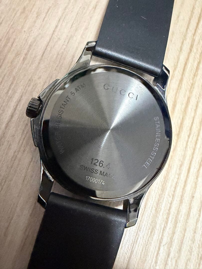 Gucci Real Collection 126.4 Quartz Black Watch with Yellow Logo From Japan