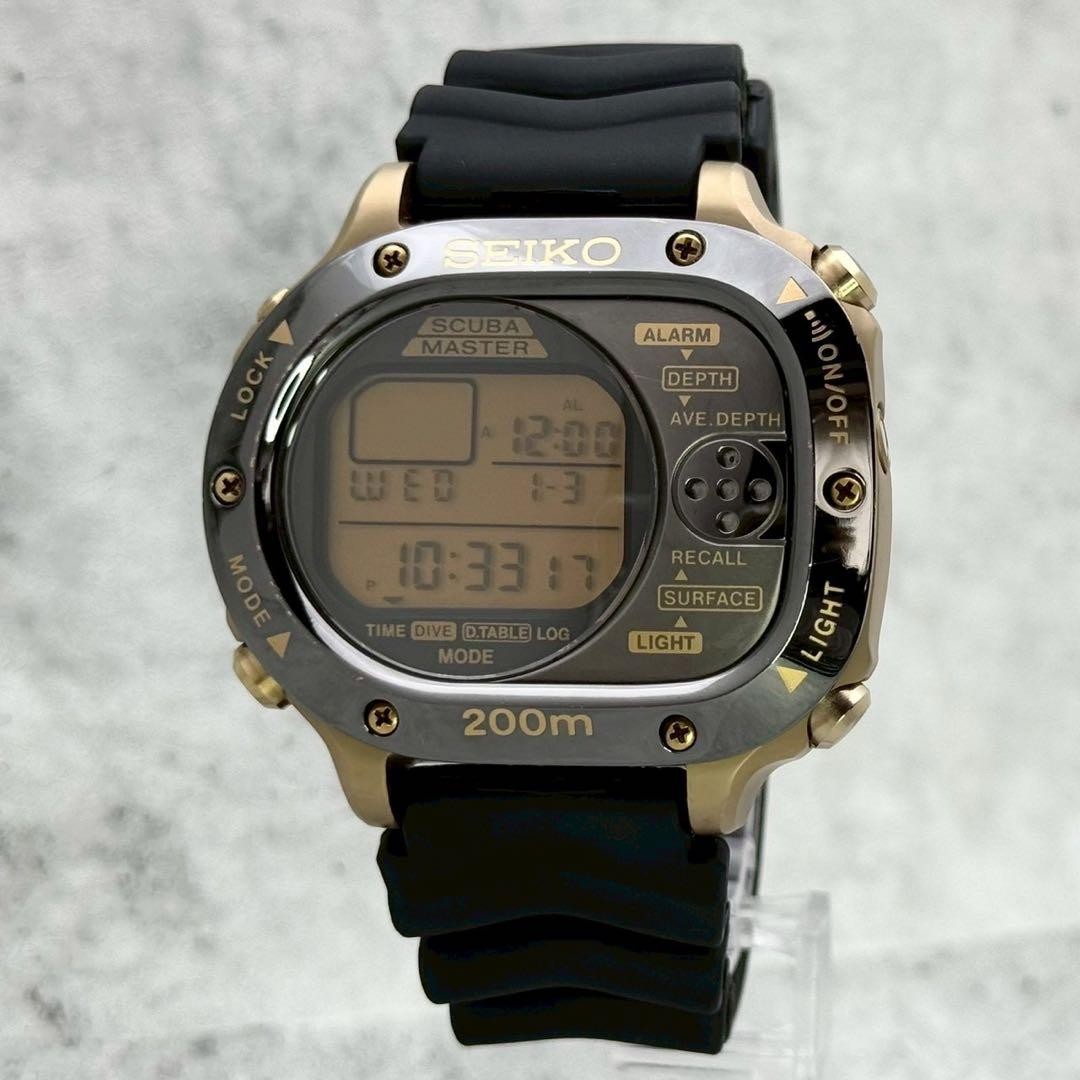 SEIKO Scuba Master M725-5A00 51.3mm Used Watch Quartz Men Black Analog Display