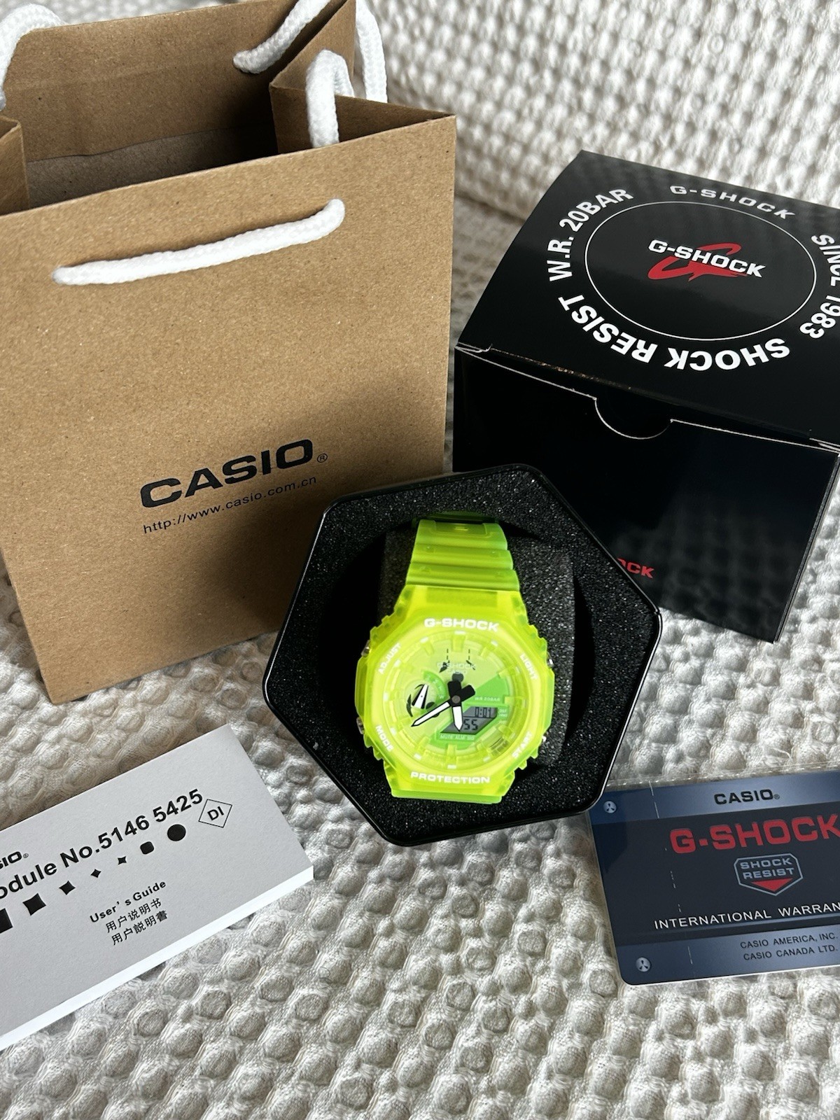 Casio G-SHOCK Neon Green Resin Analog-Digital Quartz 200m Box/Manual/Papers