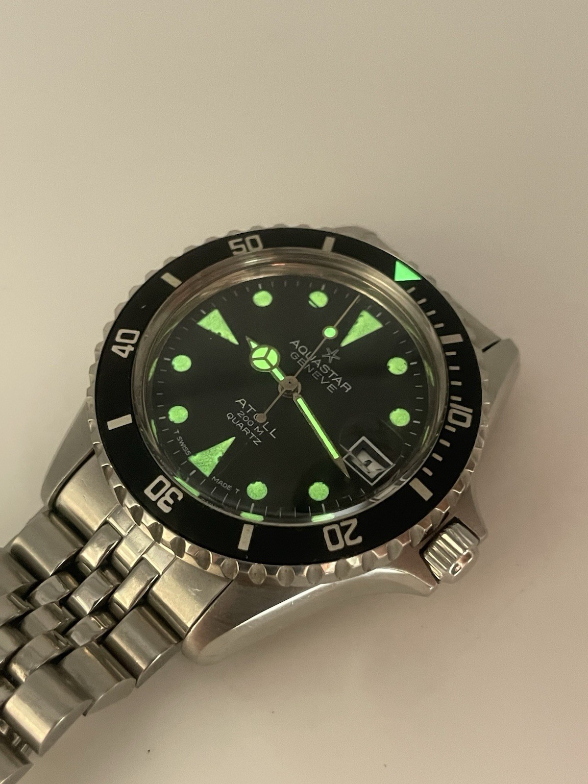 Vintage Aquastar Atoll 200 M Diving Quartz Watch