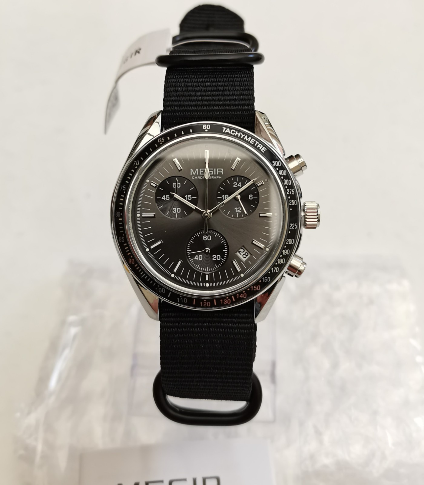 NEW MEGIR 2247G LUNA CHRONOGRAPH SPORTS WATCH SWEEPING 2Hz HAND BLACK DATE LUME