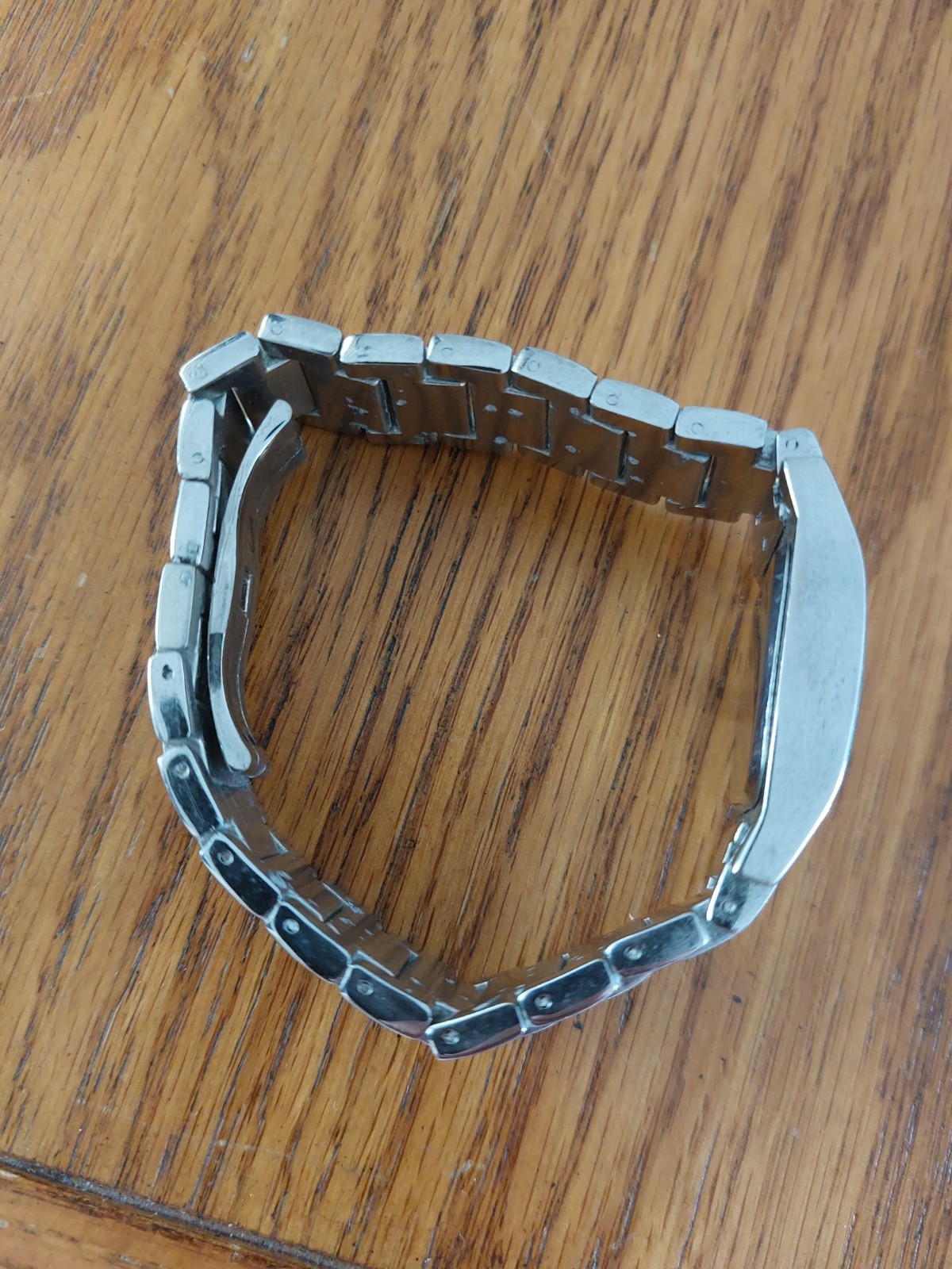 Gucci 7700L Watch Loose