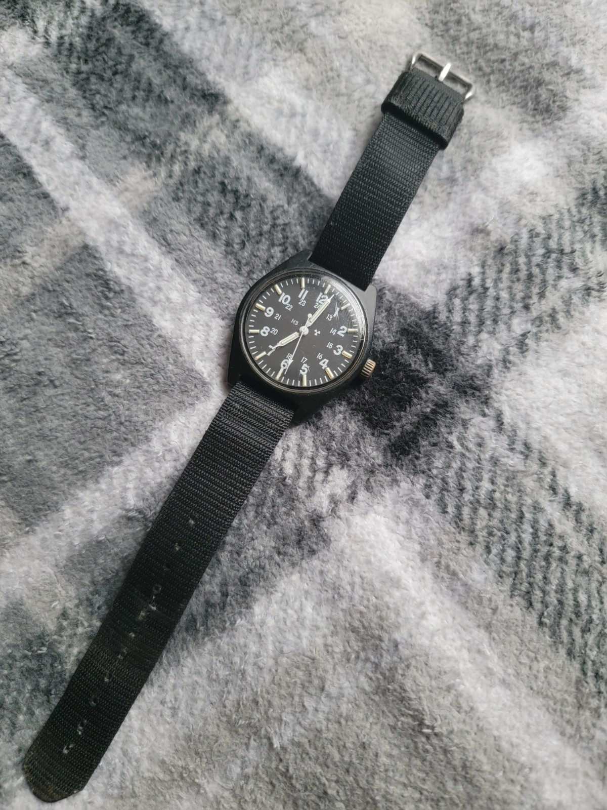 Vintage mil-W-46374 E US Military Issued Wrist Watch – Marathon – 1991 working
