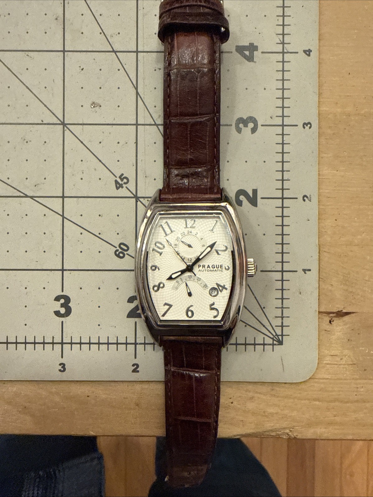 Prague Automatic Power Reserve Men’s watch Large size tourneau stainless