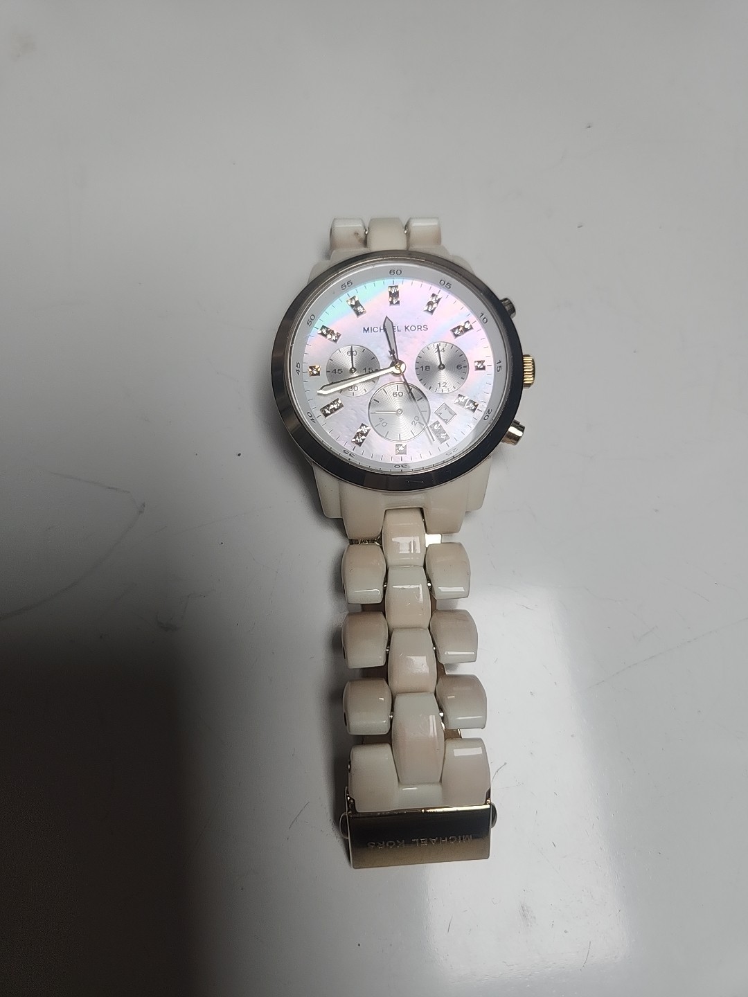 Michael Kors White Ceramic Diamond Bezel Wrist Watch for Women – New Battery