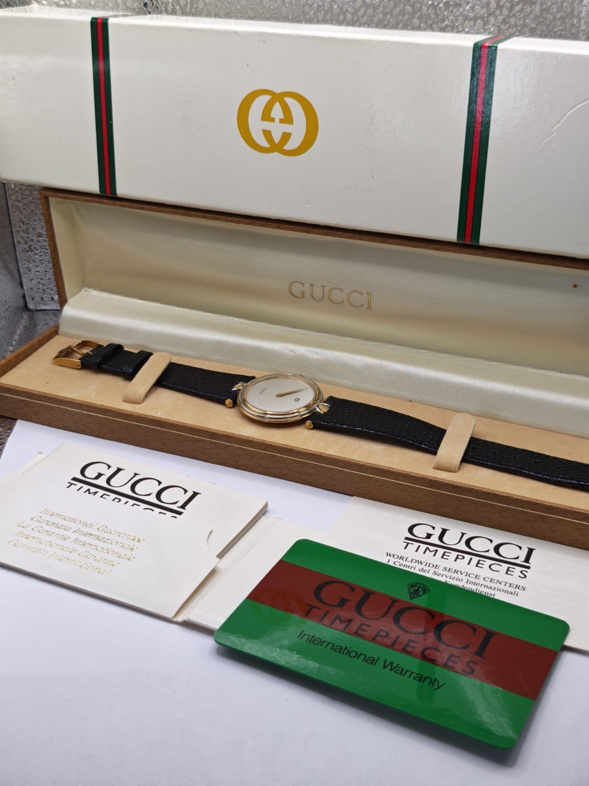 Vintage Gucci 4500M Quartz Watch 33mm Two Tone Full Set Gucci Strap Buckle