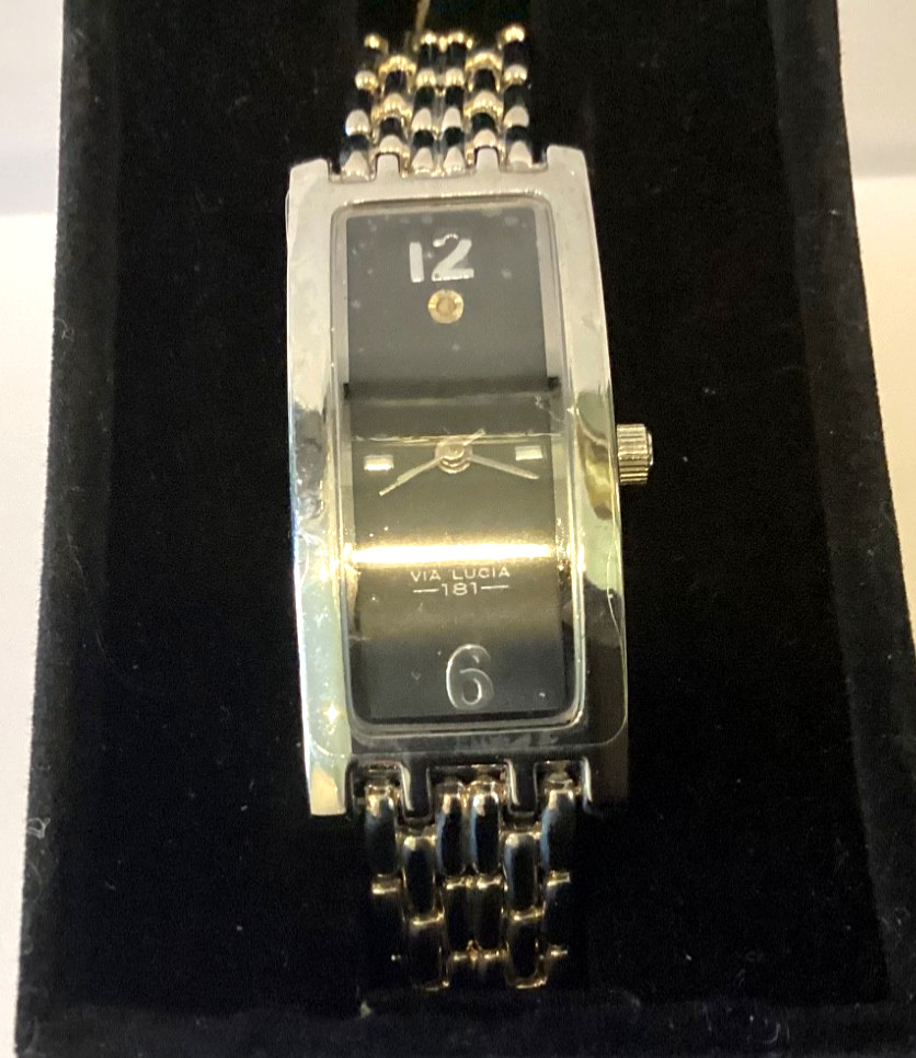 Via Lucia 181 Ladies Bracelet Watch Brand New box working