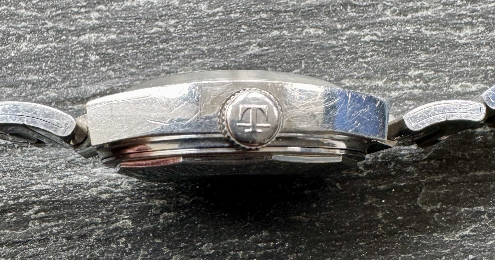 VINTAGE TISSOT PR-516 AUTOMATIC MEN WRISTWATCH REF:44630-2X CIRCA:1972’s