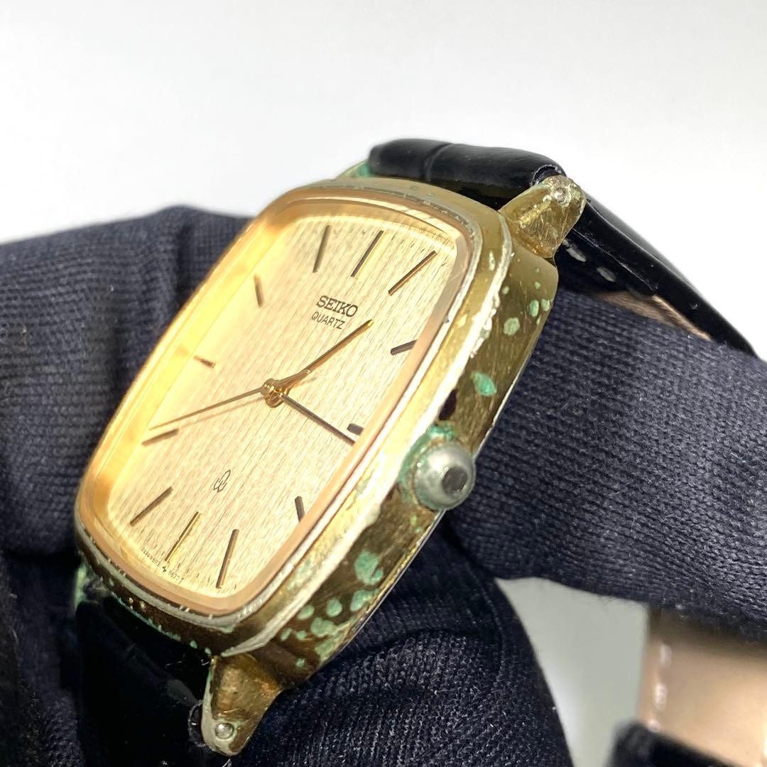 Seiko 5931-5480 Square Case Wristwatch