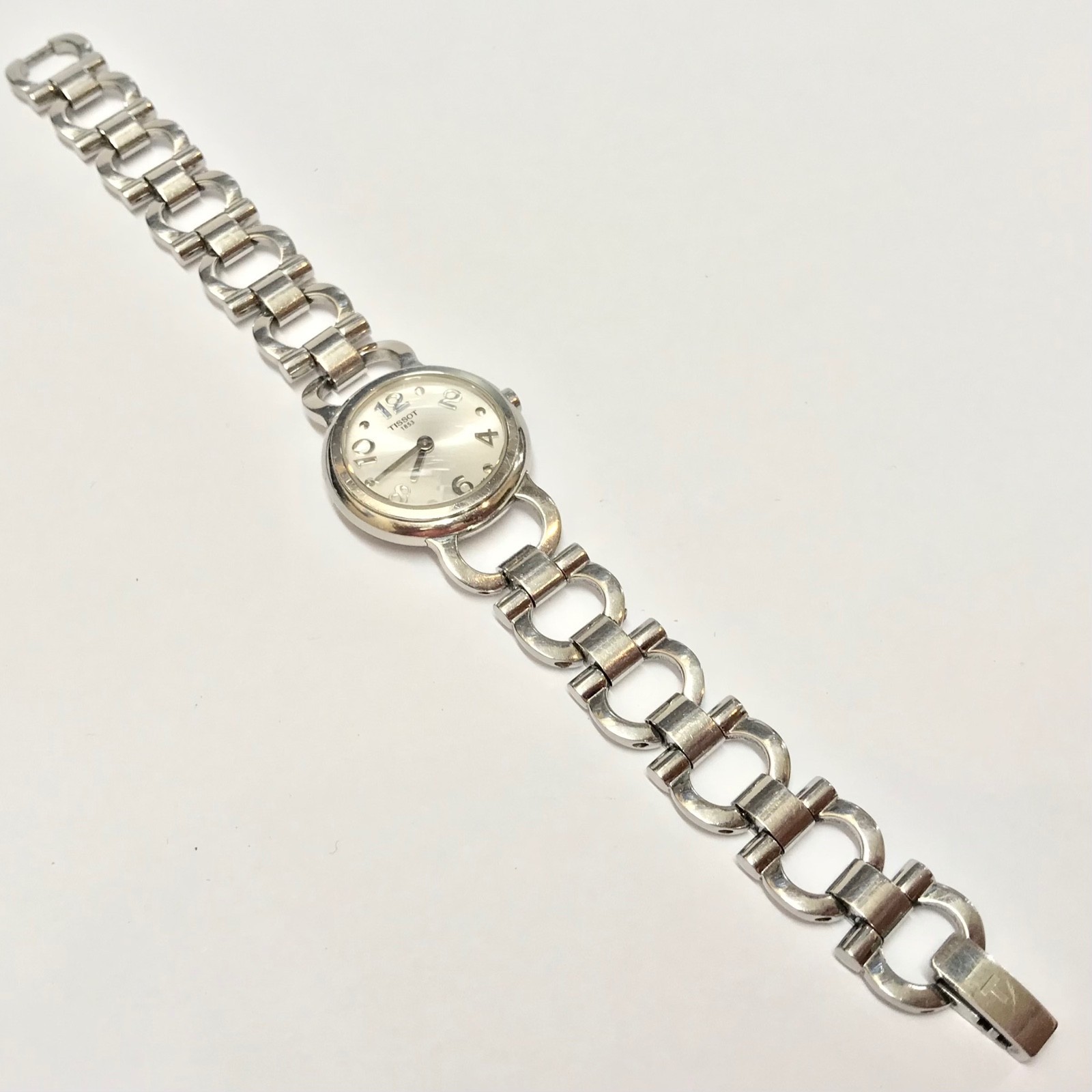 Tissot Classi-T T029.009A Women’s Watch 24 mm Swiss Made Sapphire WR 30 m