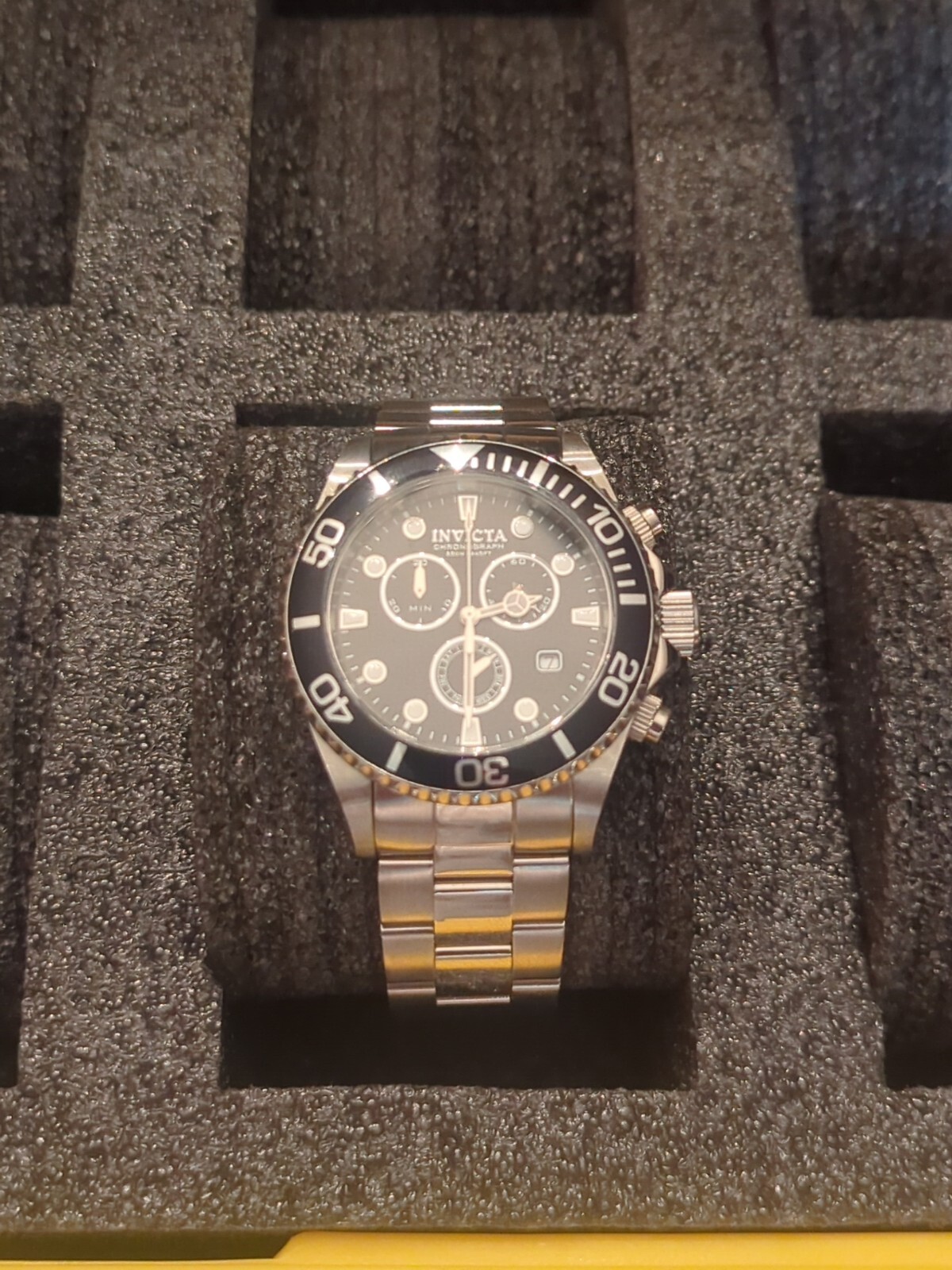 Invicta Pro Diver 10050 50mm Black/Silver/Yellow Case