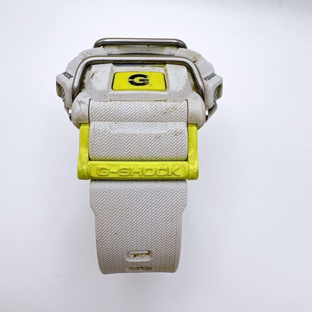 G-Shock Watch Neon Color vert Working