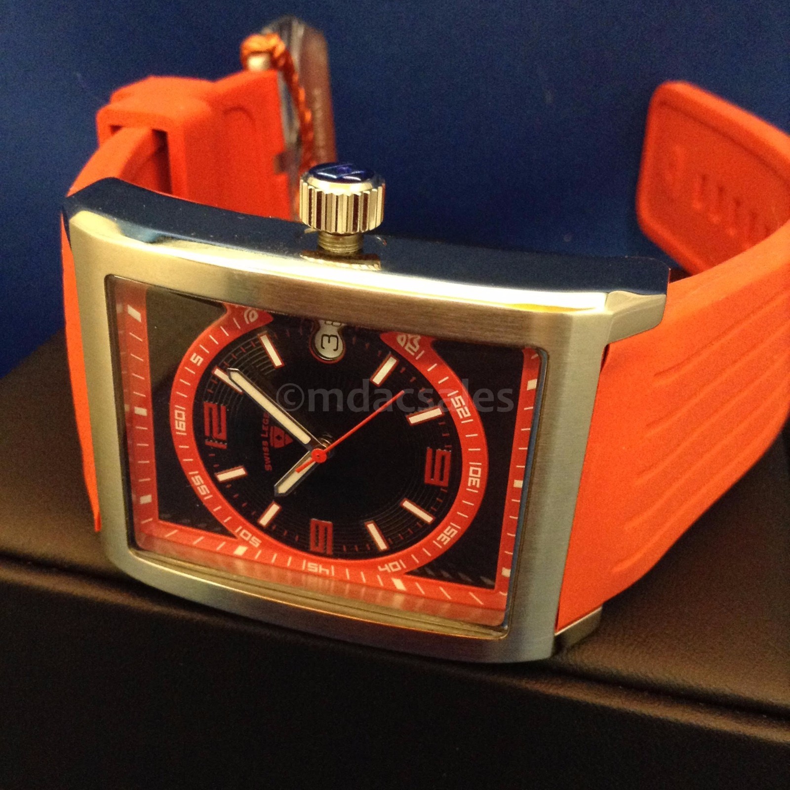 NEW IN BOX! GENUINE SWISS LEGEND LIMOUSINE WATCH, RED SL-40012-01-RDA
