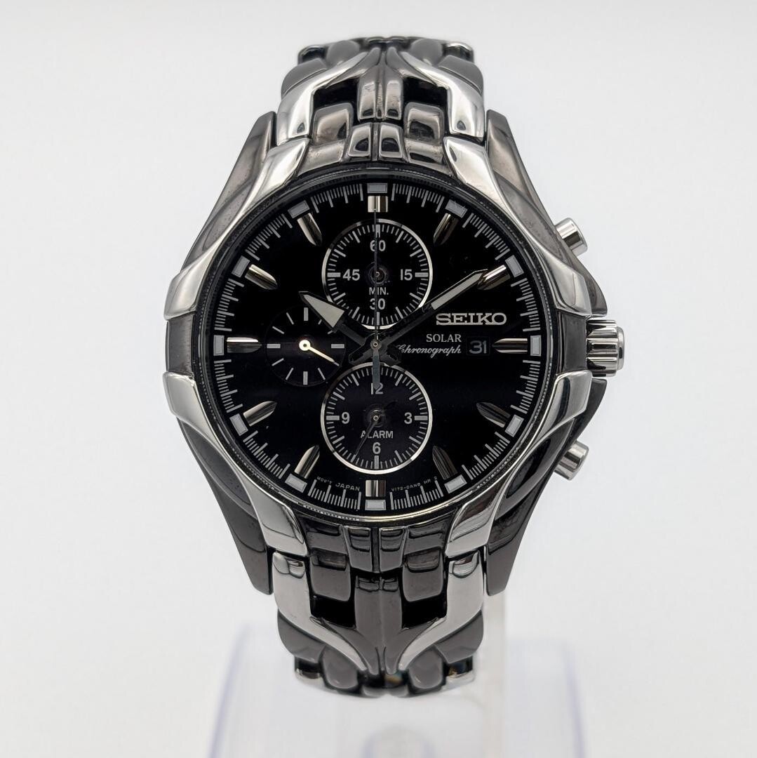 SEIKO Excelsior Solar Chronograph Black Dial V1720AK0 46.7mm Authenticated