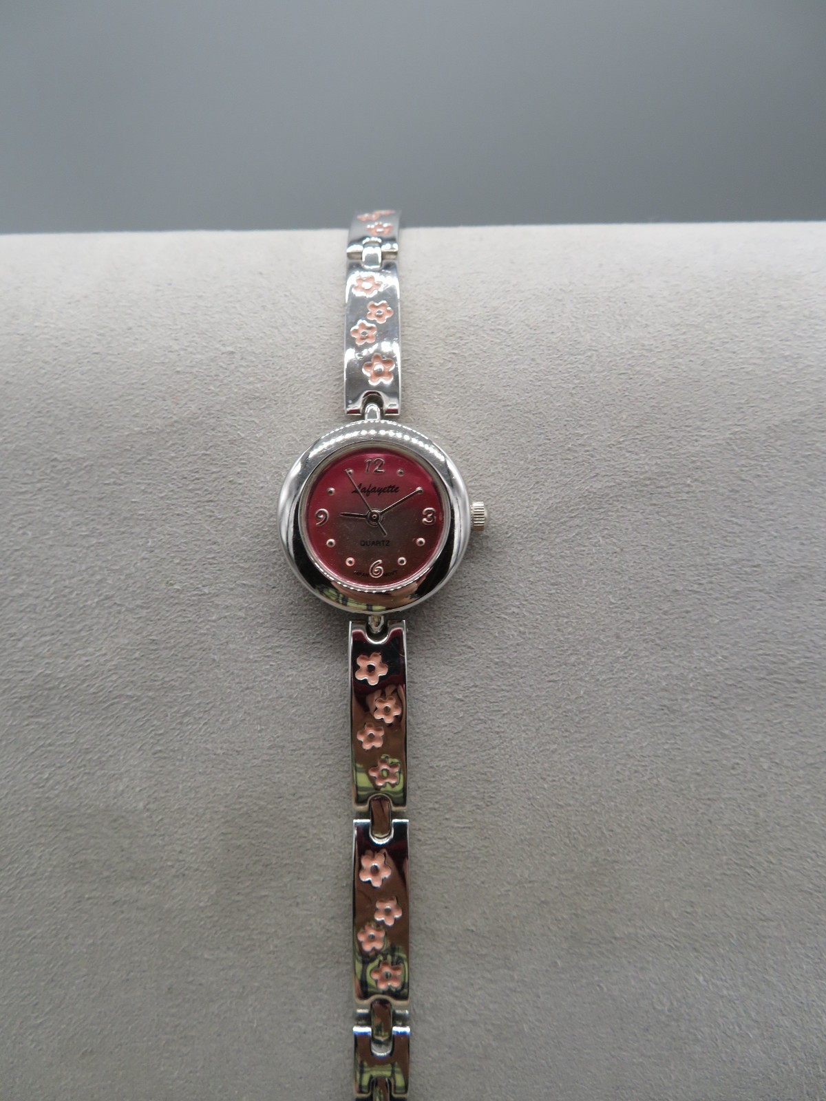 Ladies Lafayette Silver Tone Adjustable Bracelet Watch Pink Flowers New Battery